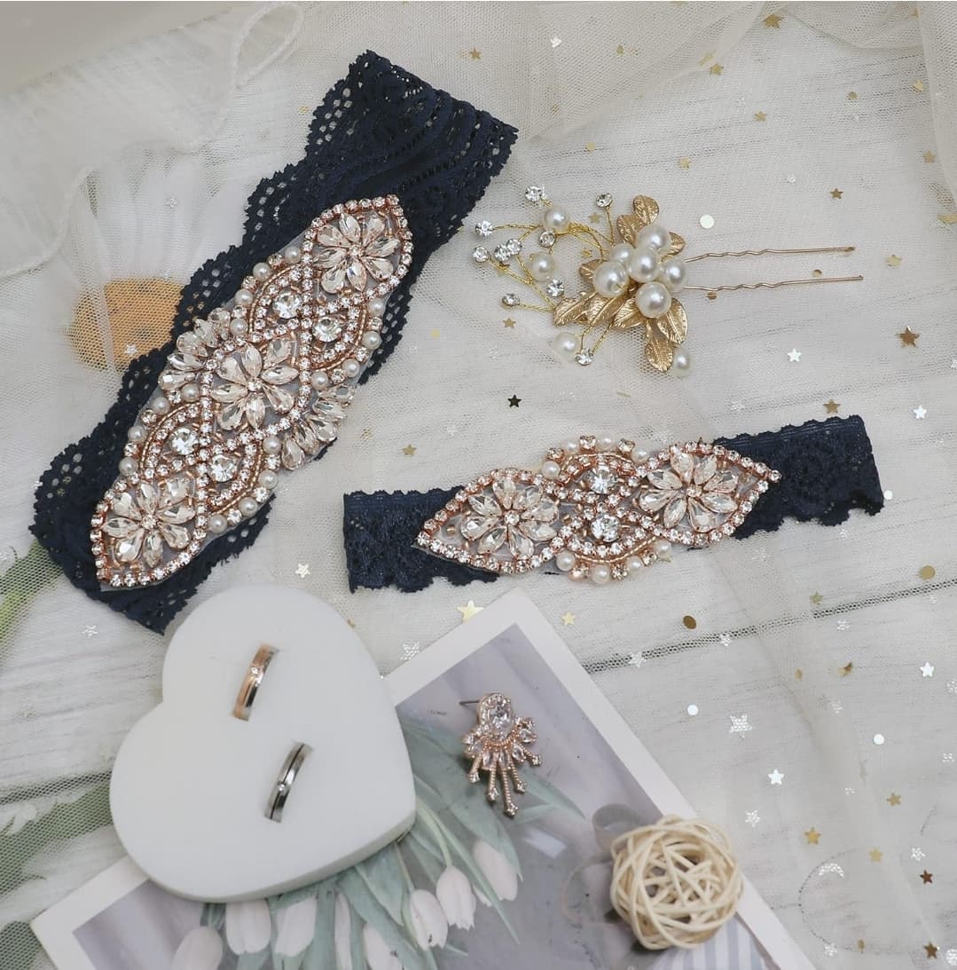 Bridal Rhinestone Lace Garter Set Wedding Accessories Elegant NIB Blue - Large - Thumbnail 2