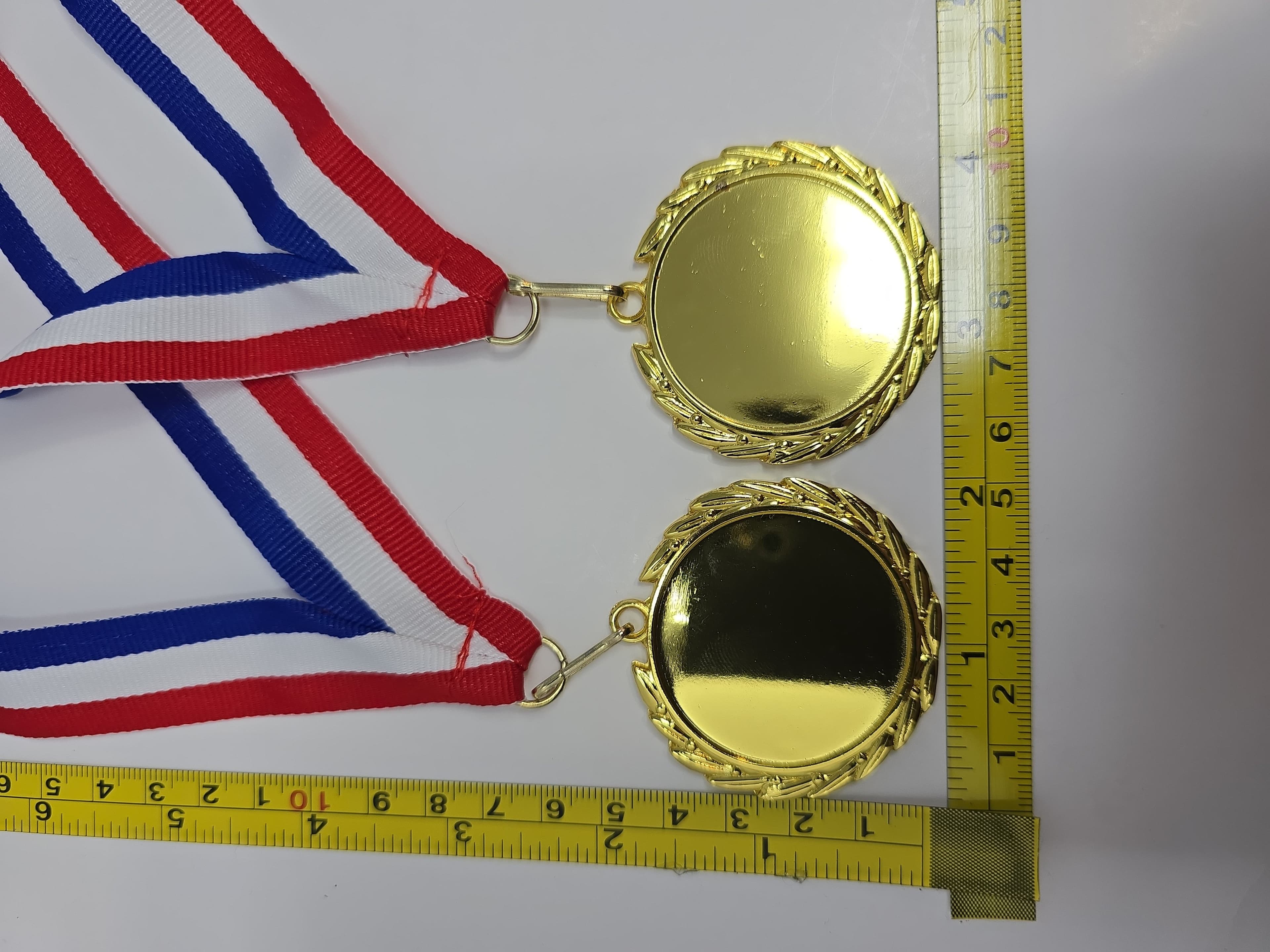 Gold Medal Set With Ribbon Award Trophy Sports Competition NIB - Thumbnail 4