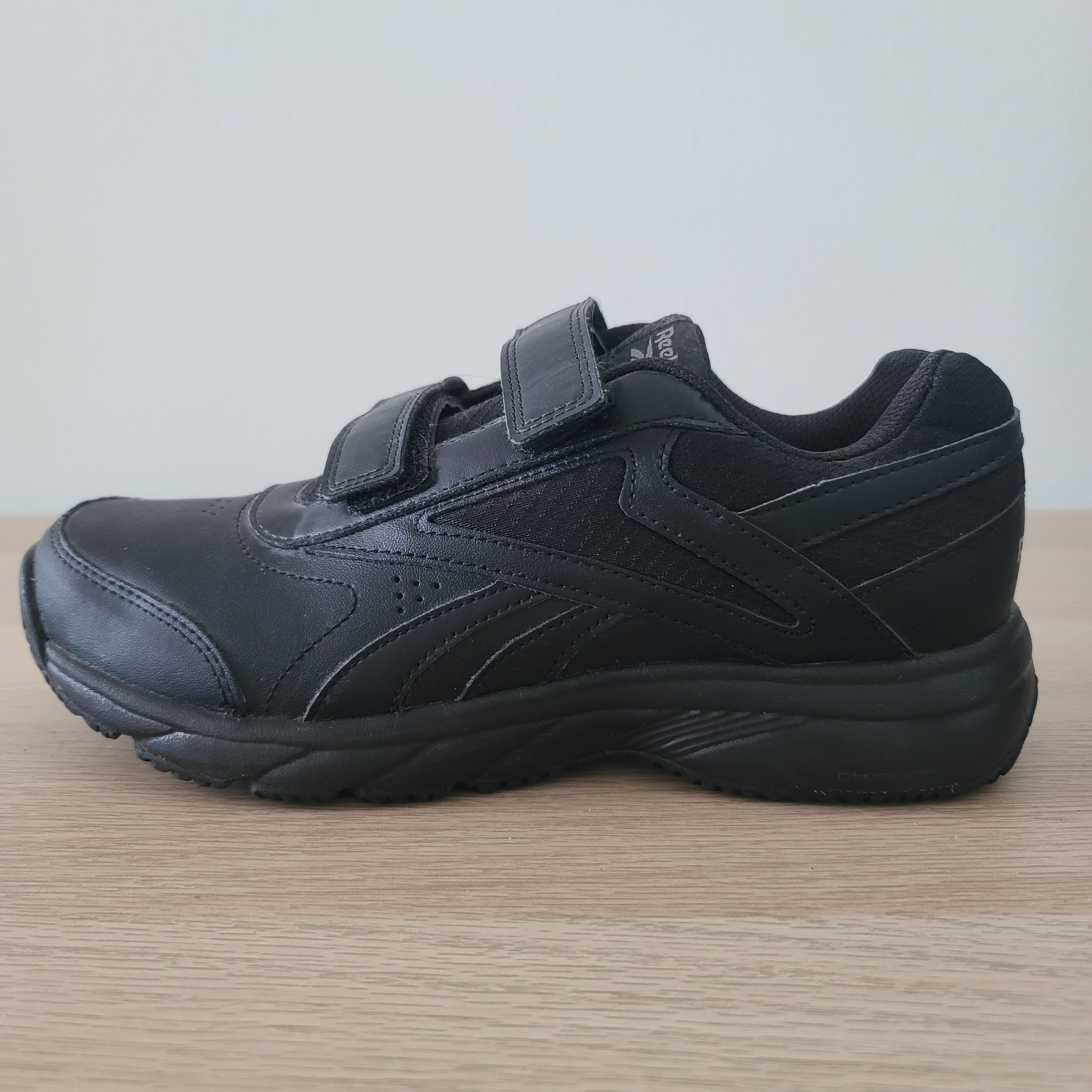 Reebok Work N Cushion 4.0 KC Black Velcro Walking Shoes Women’s 8 - Thumbnail 8