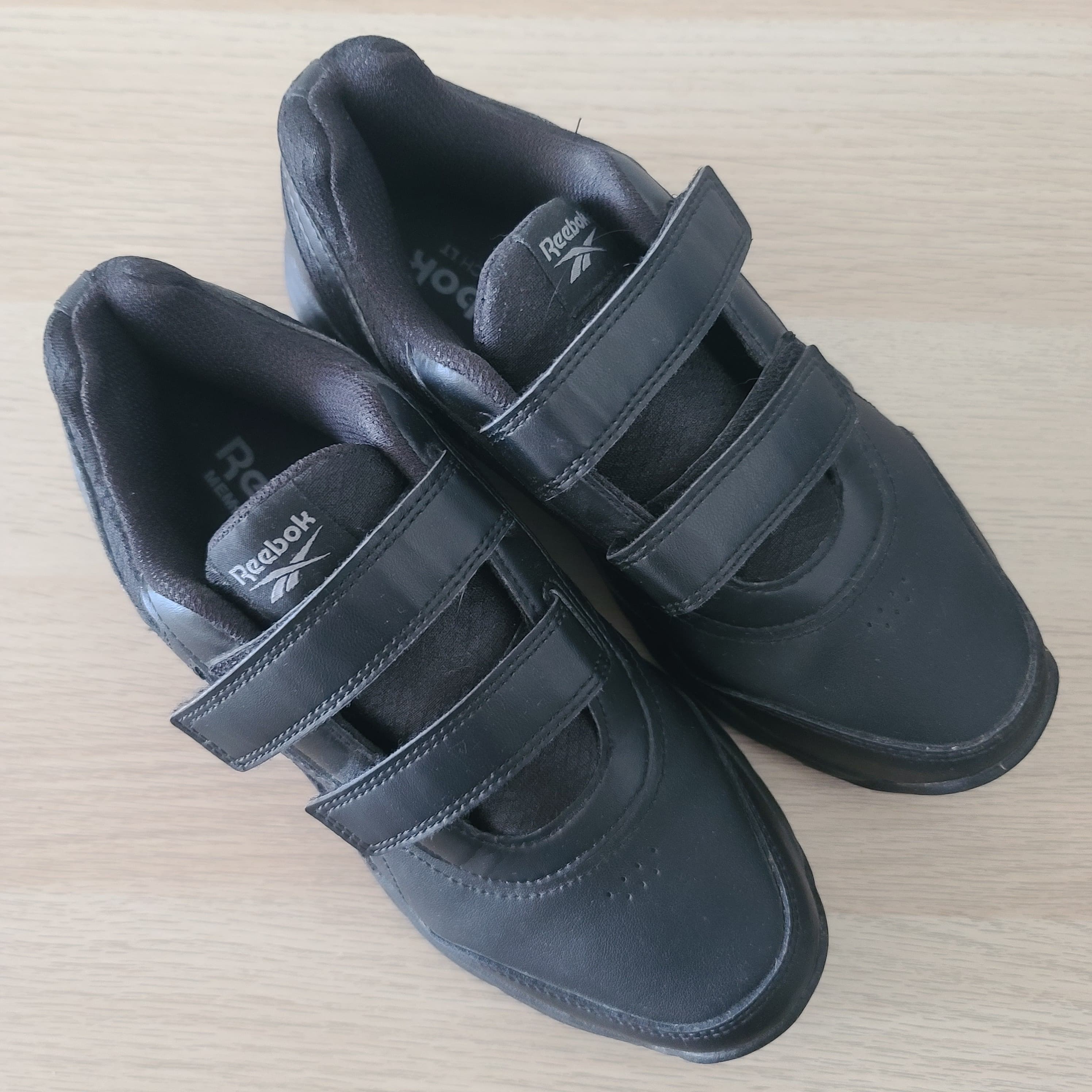 Reebok Work N Cushion 4.0 KC Black Velcro Walking Shoes Women’s 8 - Thumbnail 4