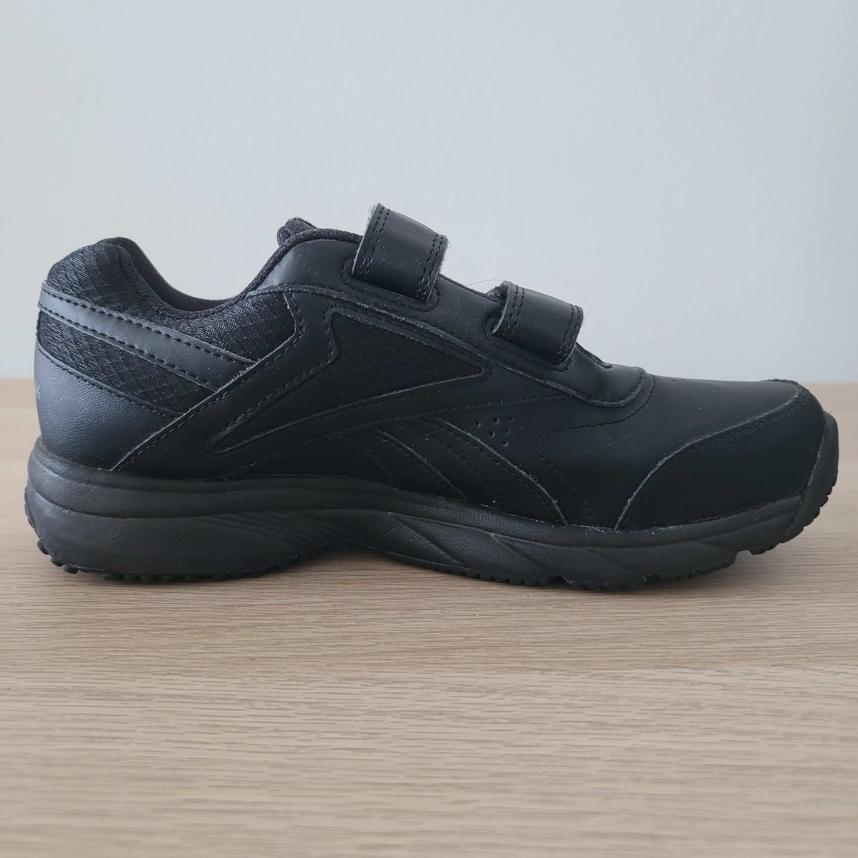 Reebok Work N Cushion 4.0 KC Black Velcro Walking Shoes Women’s 8 - Image 1