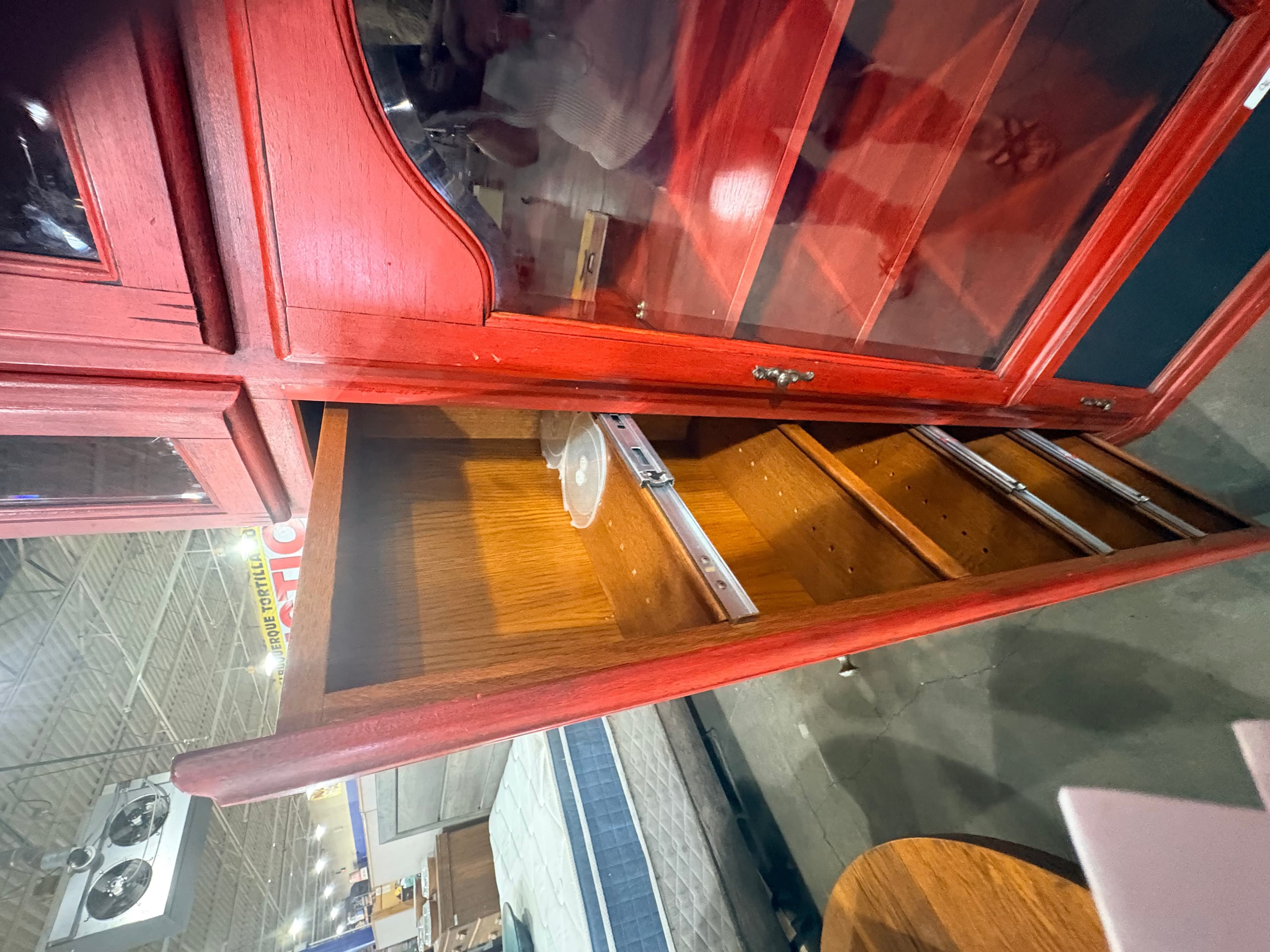 Red Wooden Display Cabinet with Glass Door - Thumbnail 7