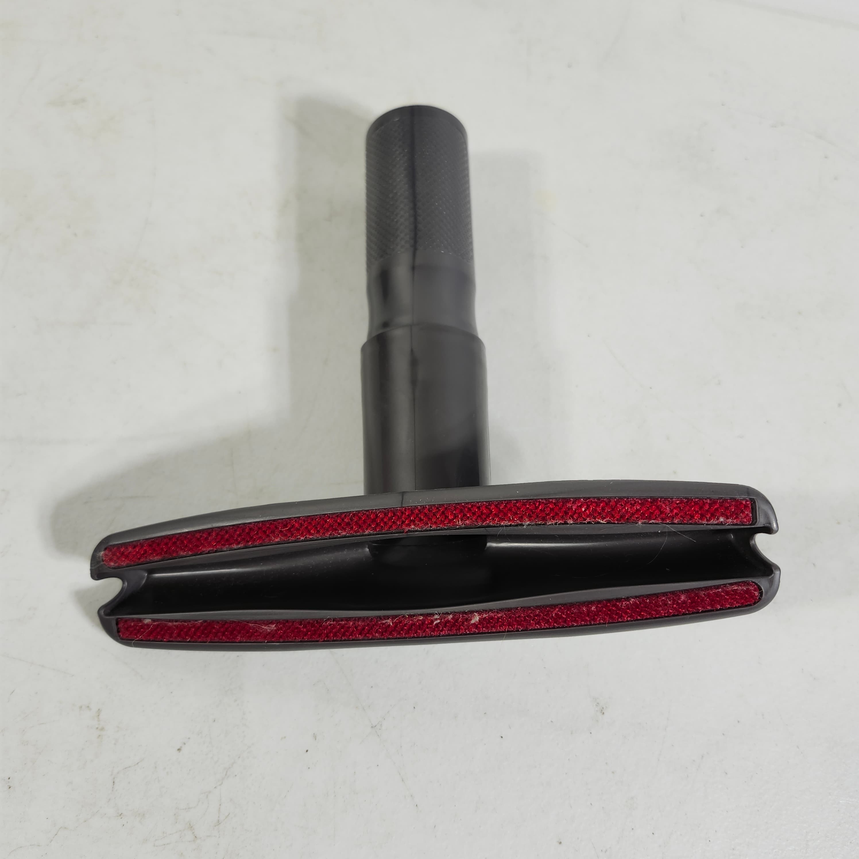 Shark Vacuum Pet Hair Upholstery Tool Attachment - Thumbnail 3