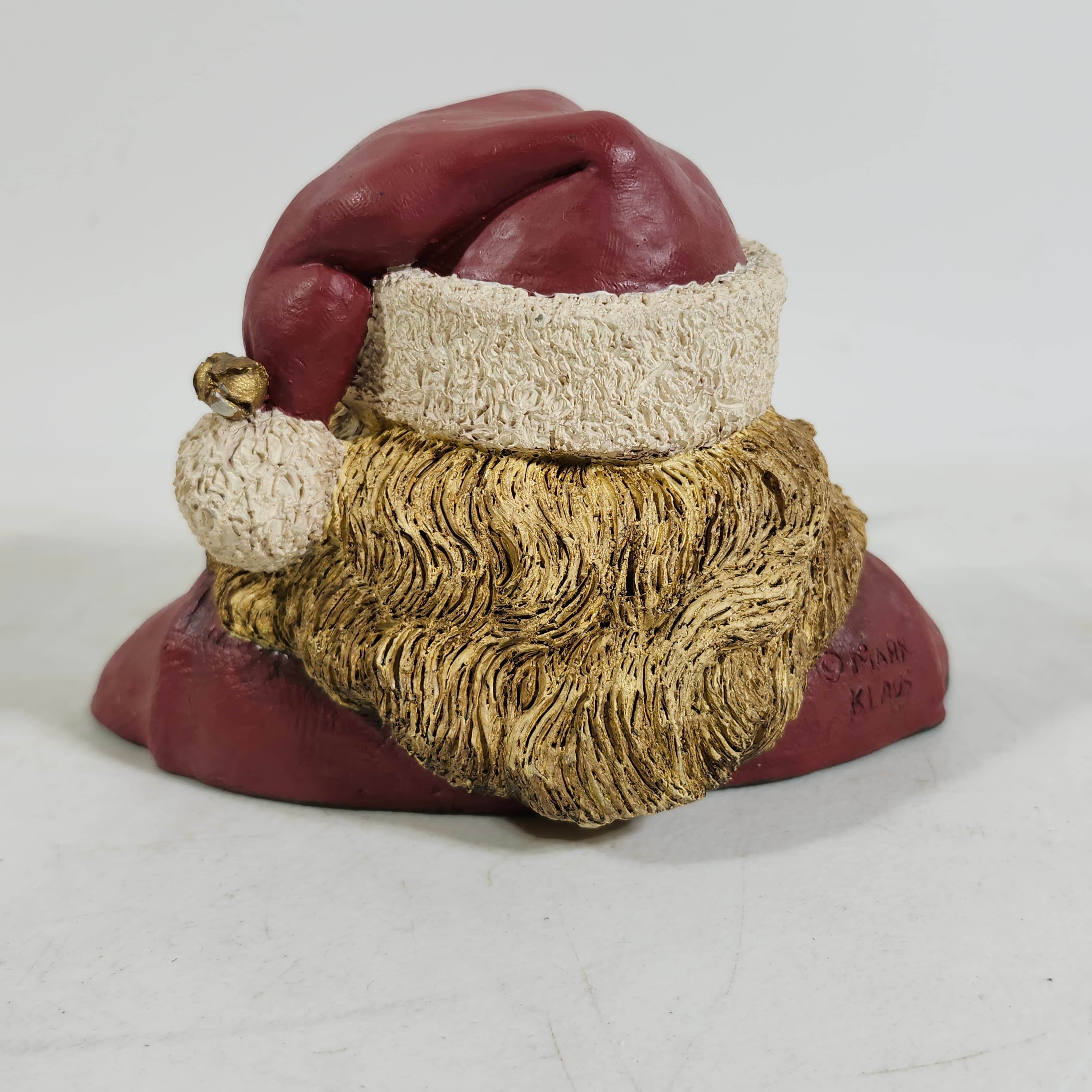 Santa Claus Figurine with List Holiday Decor - Thumbnail 5