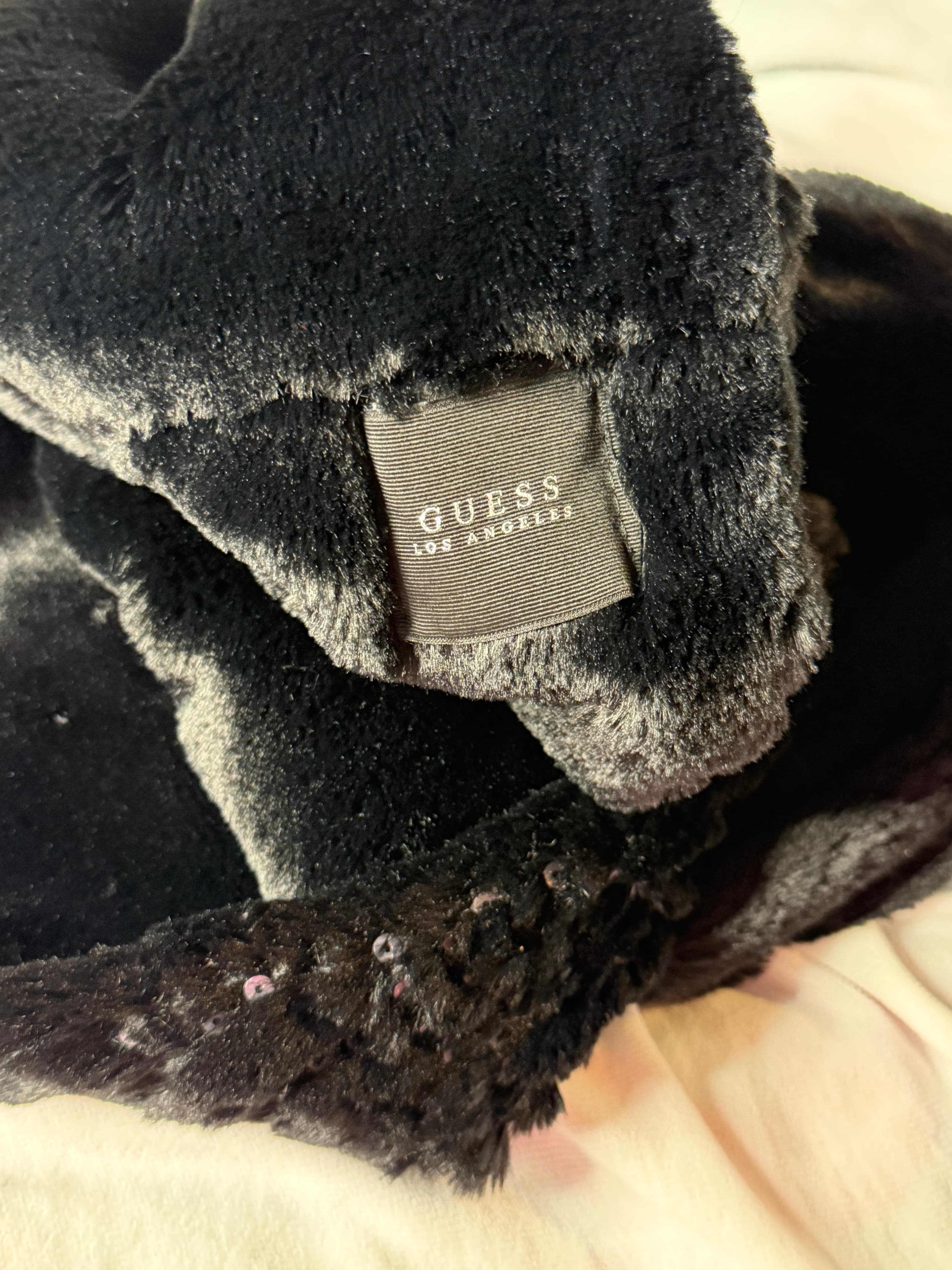 Guess Black Faux Fur Sequin Infinity Scarf - Thumbnail 2