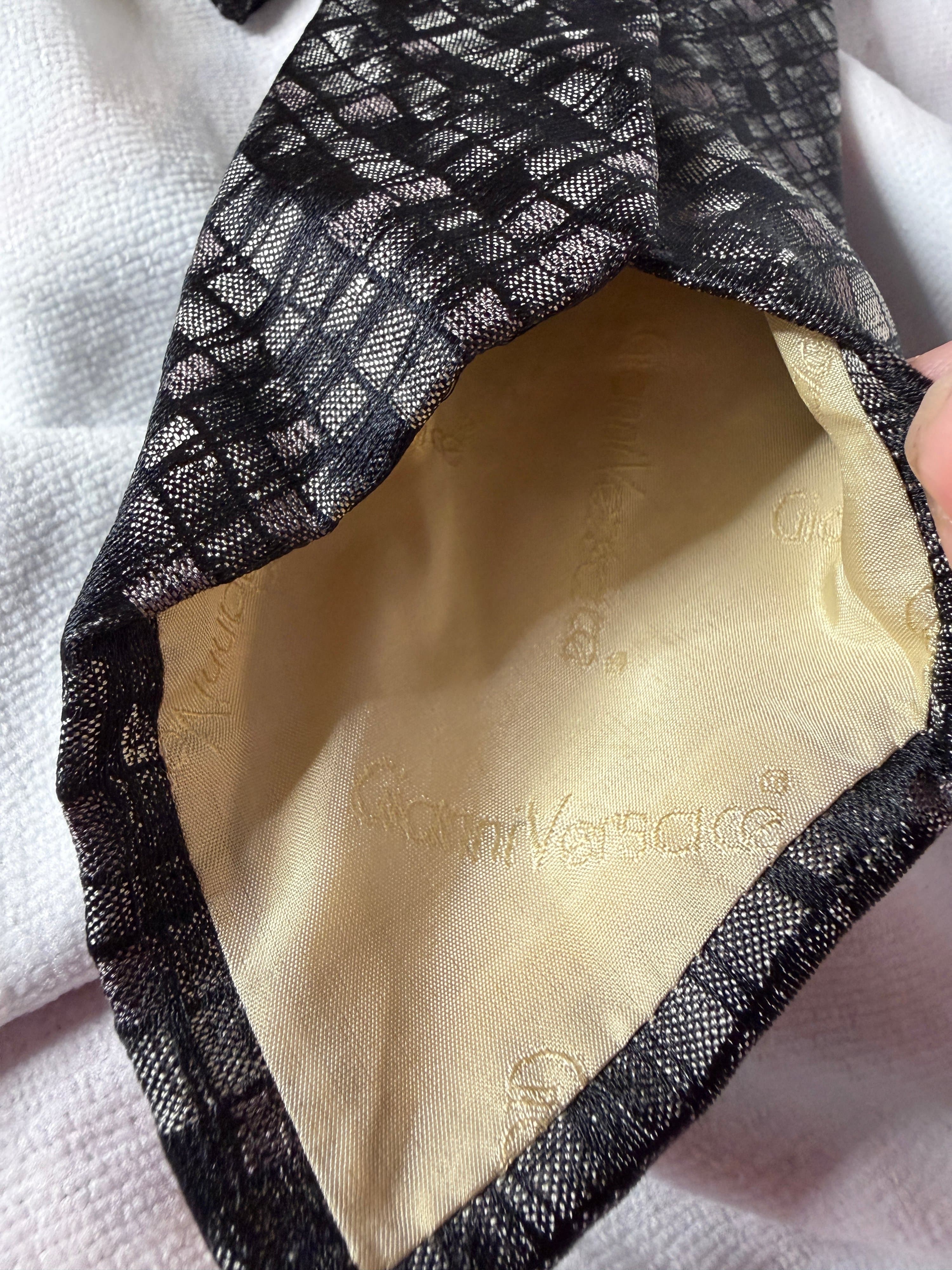 Gianni Versace 100% Silk Tie — Black Geometric Pattern - Thumbnail 3