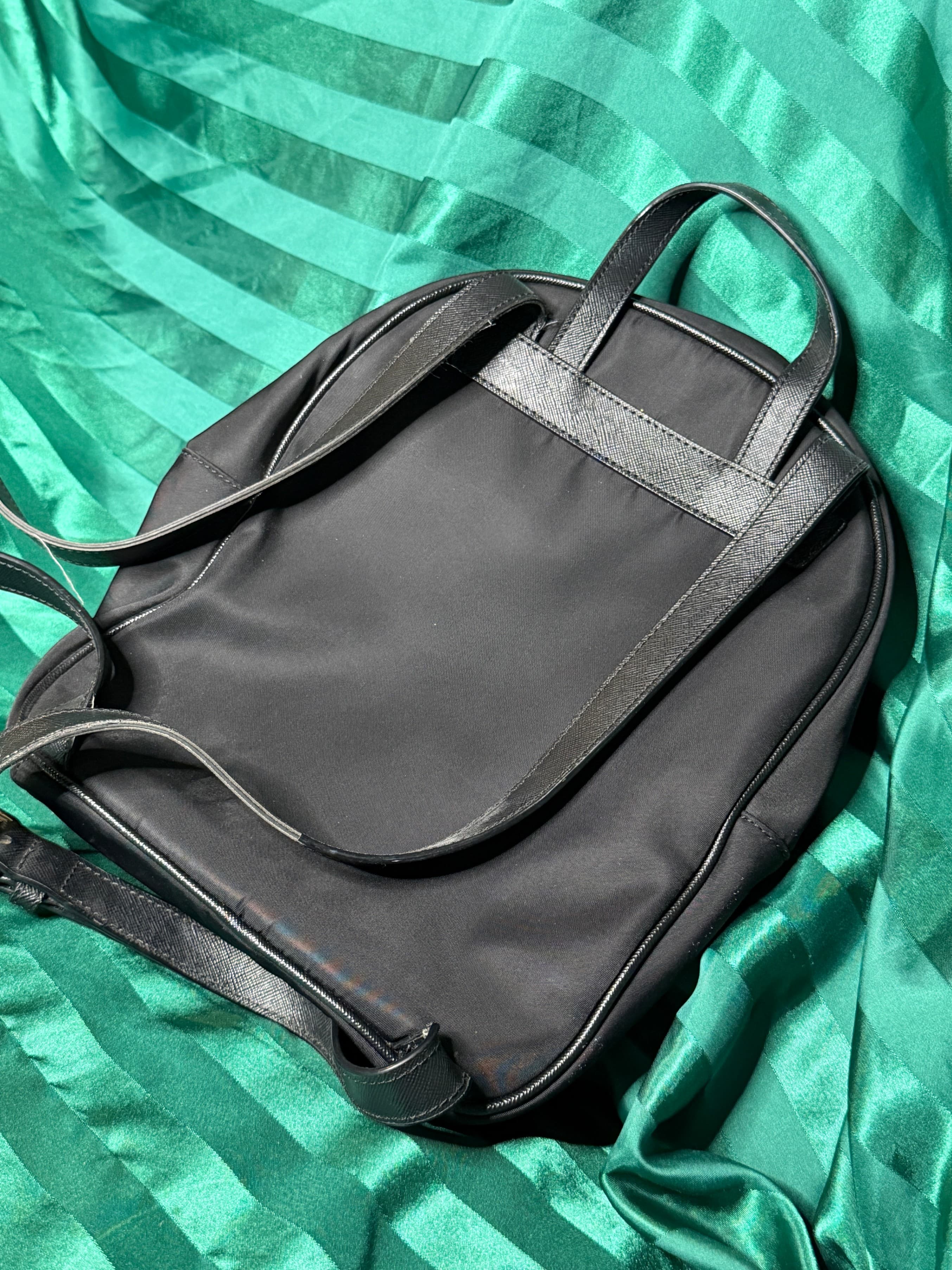 Kate Spade Wilson Road Small Bradley Black Nylon Backpack Gold Zip - Thumbnail 5