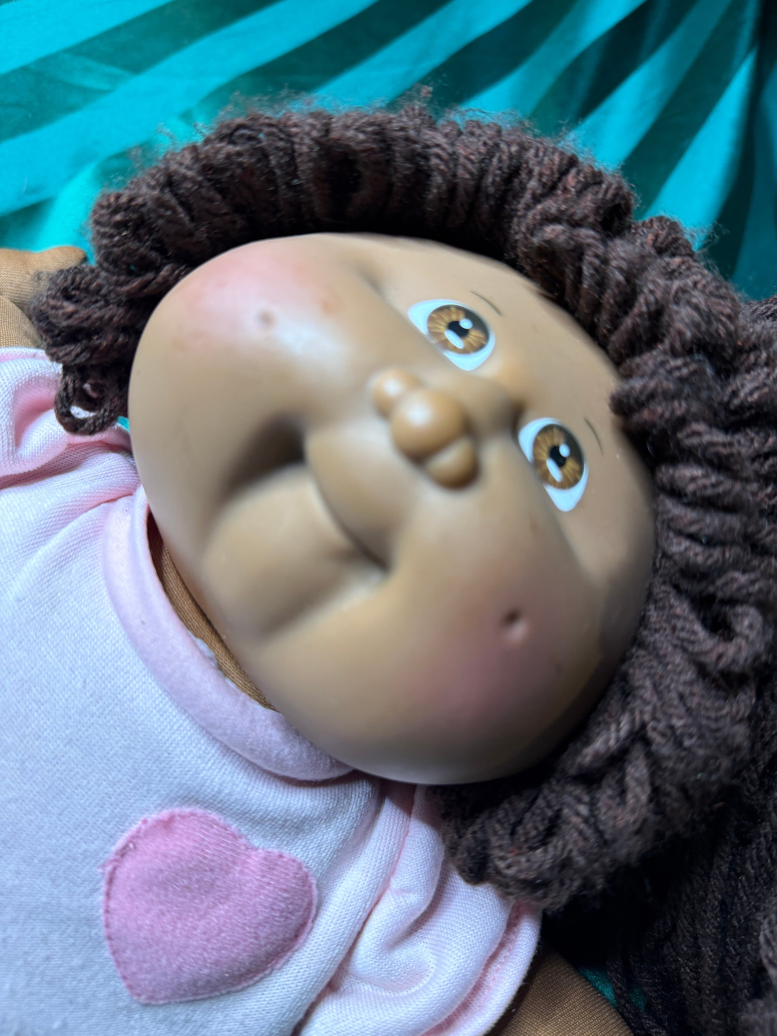 Cabbage Patch Kids 25th Anniv. – Brown Yarn Hair, Original Outfit – Film Prop - Thumbnail 11