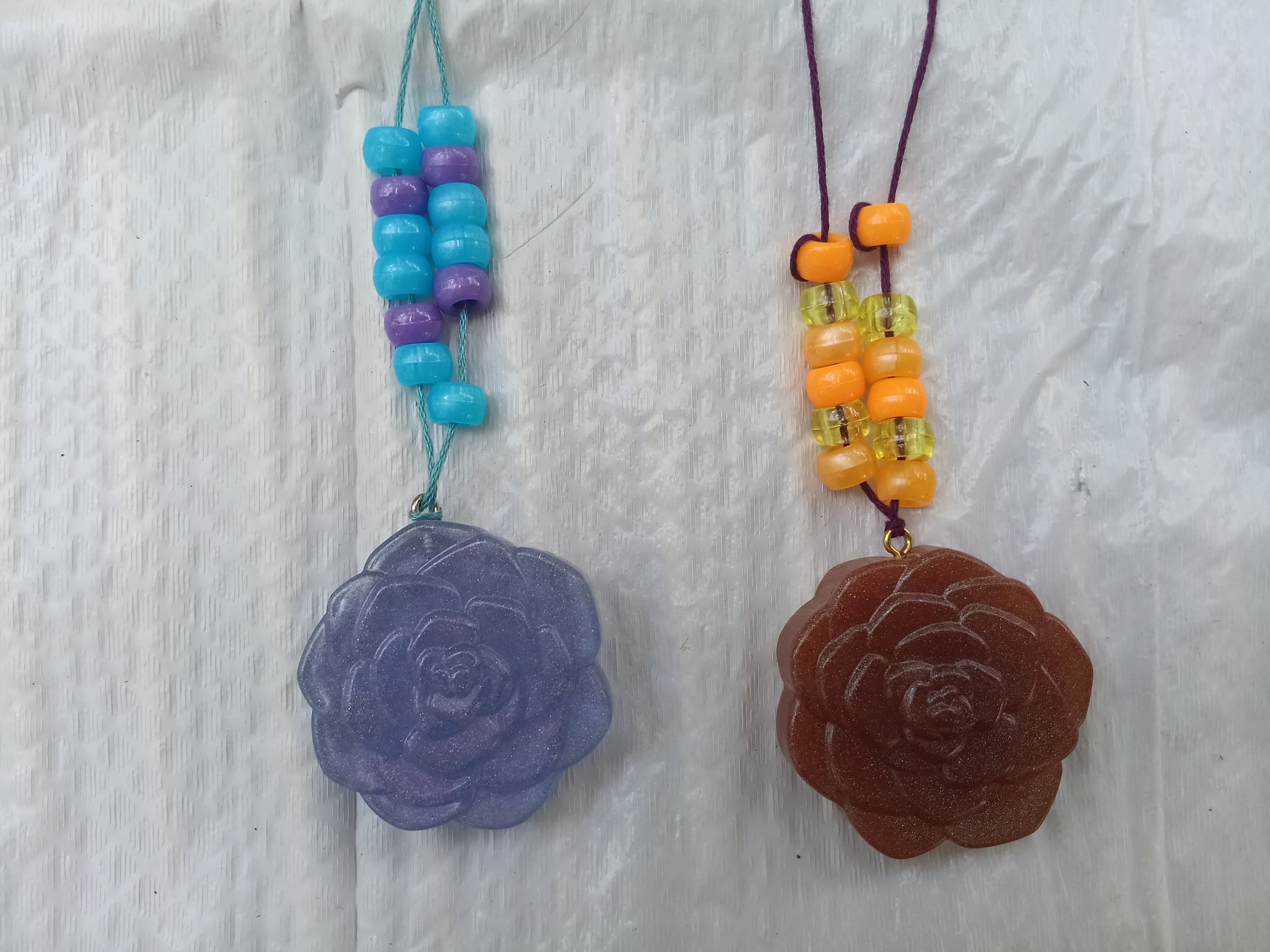 Homemade Resin Large Rose Necklace - Thumbnail 3