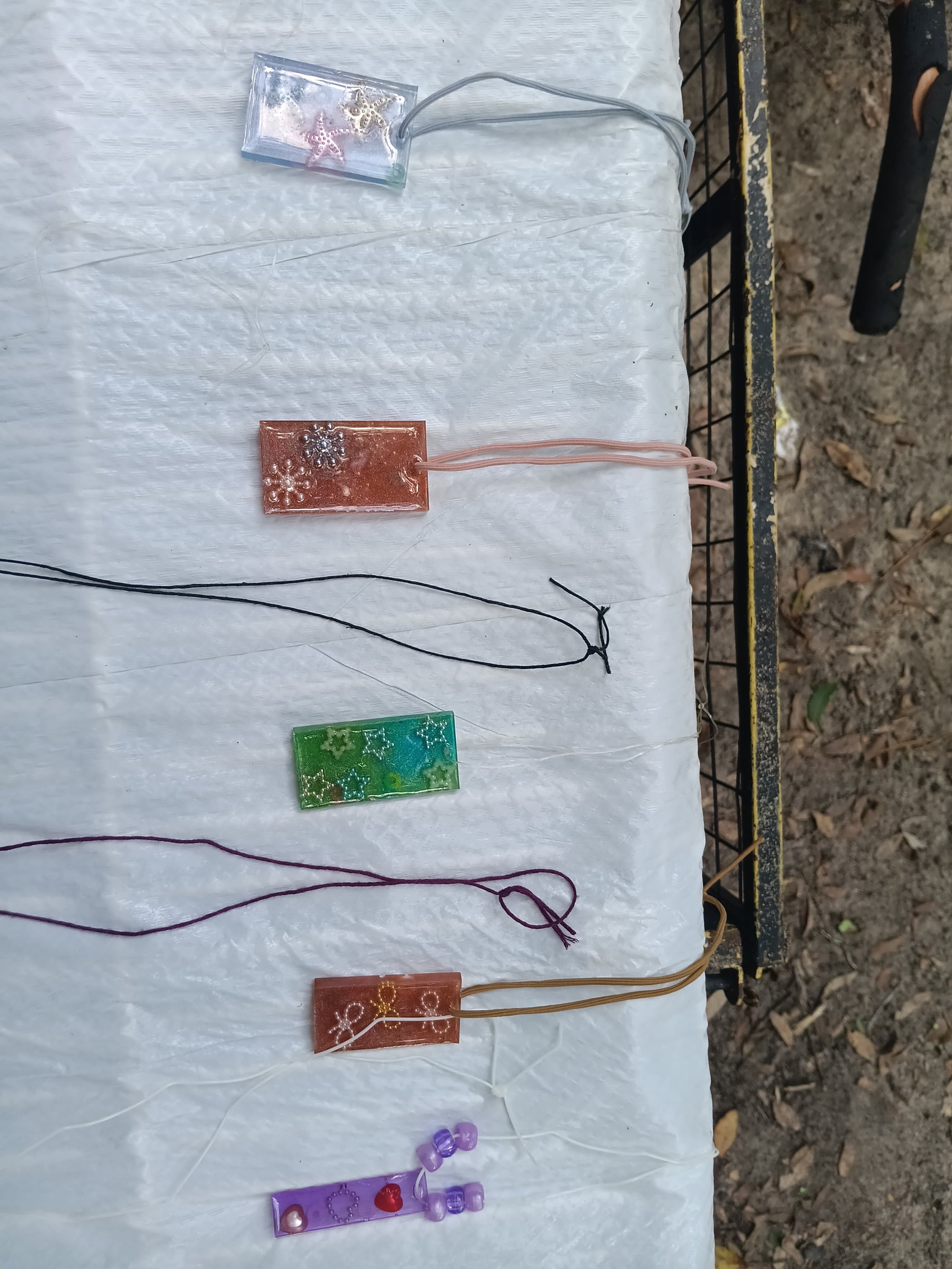 Homemade Resin Random Shapes Necklace - Thumbnail 2