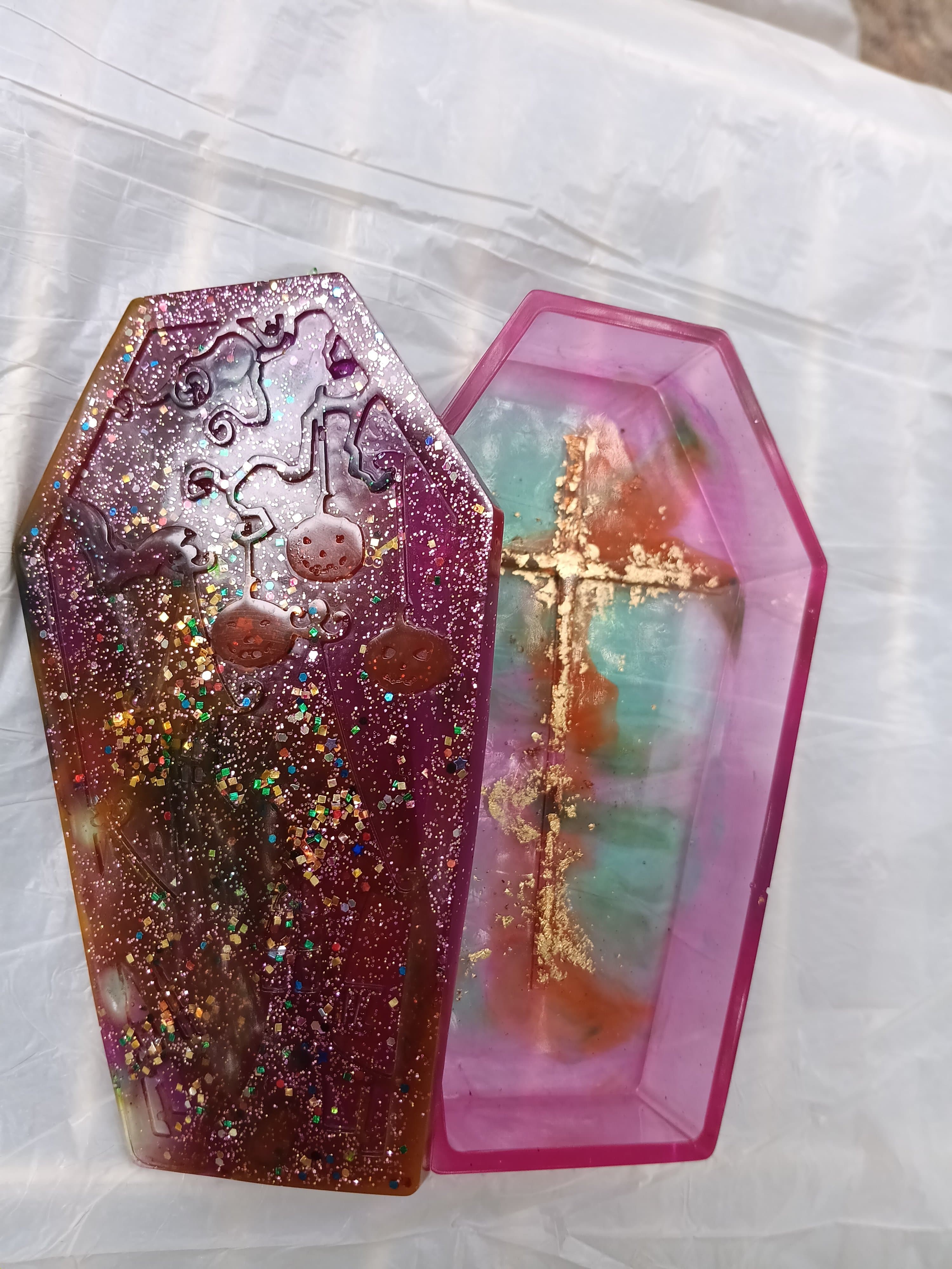 Handmade Resin Gothic Coffin Trinket Box with Lid - Thumbnail 5