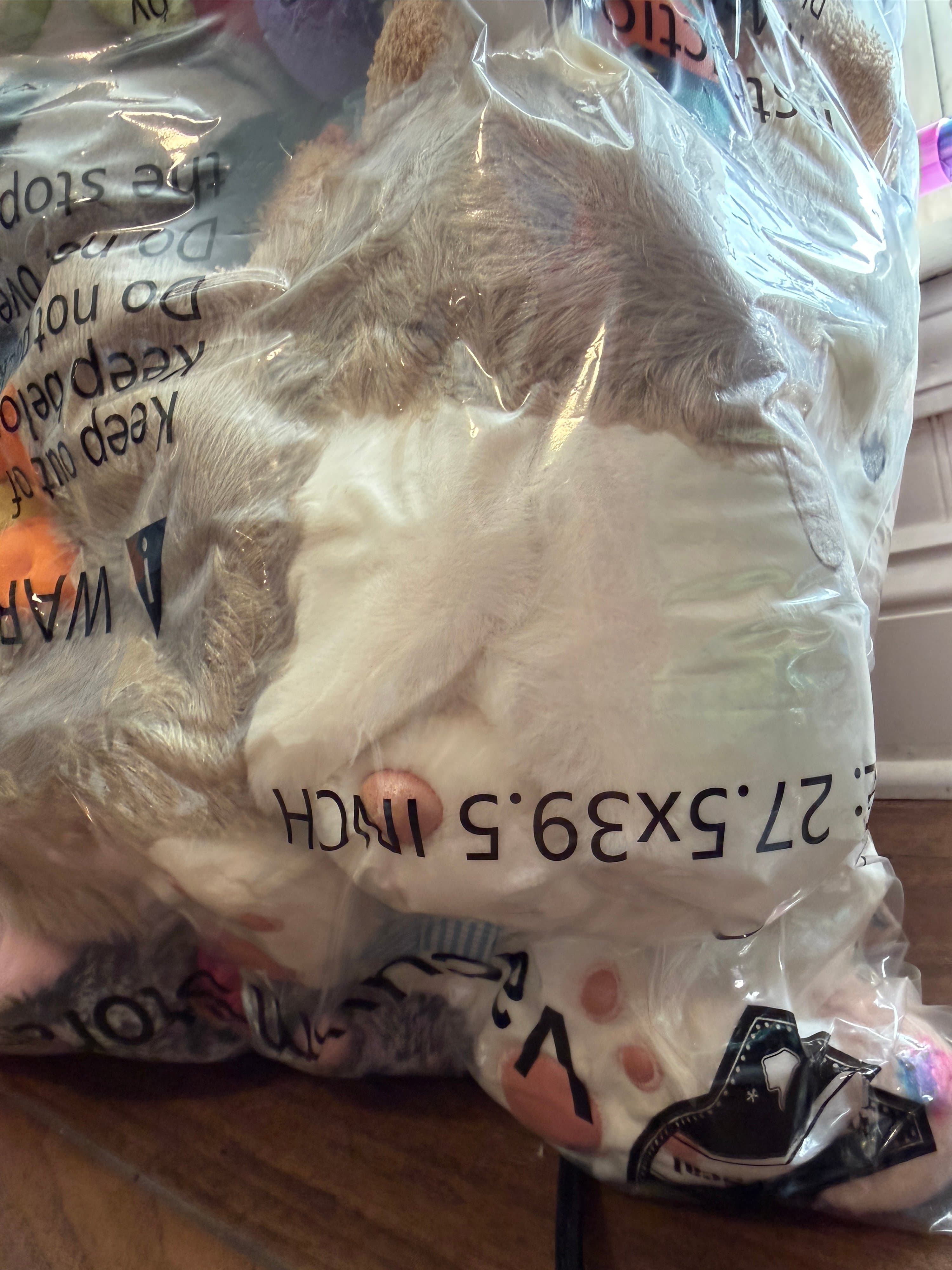 Mardi Gras PLUSHIE BUNDLE - Huge Bags (Approx 75 plushies) - Thumbnail 4