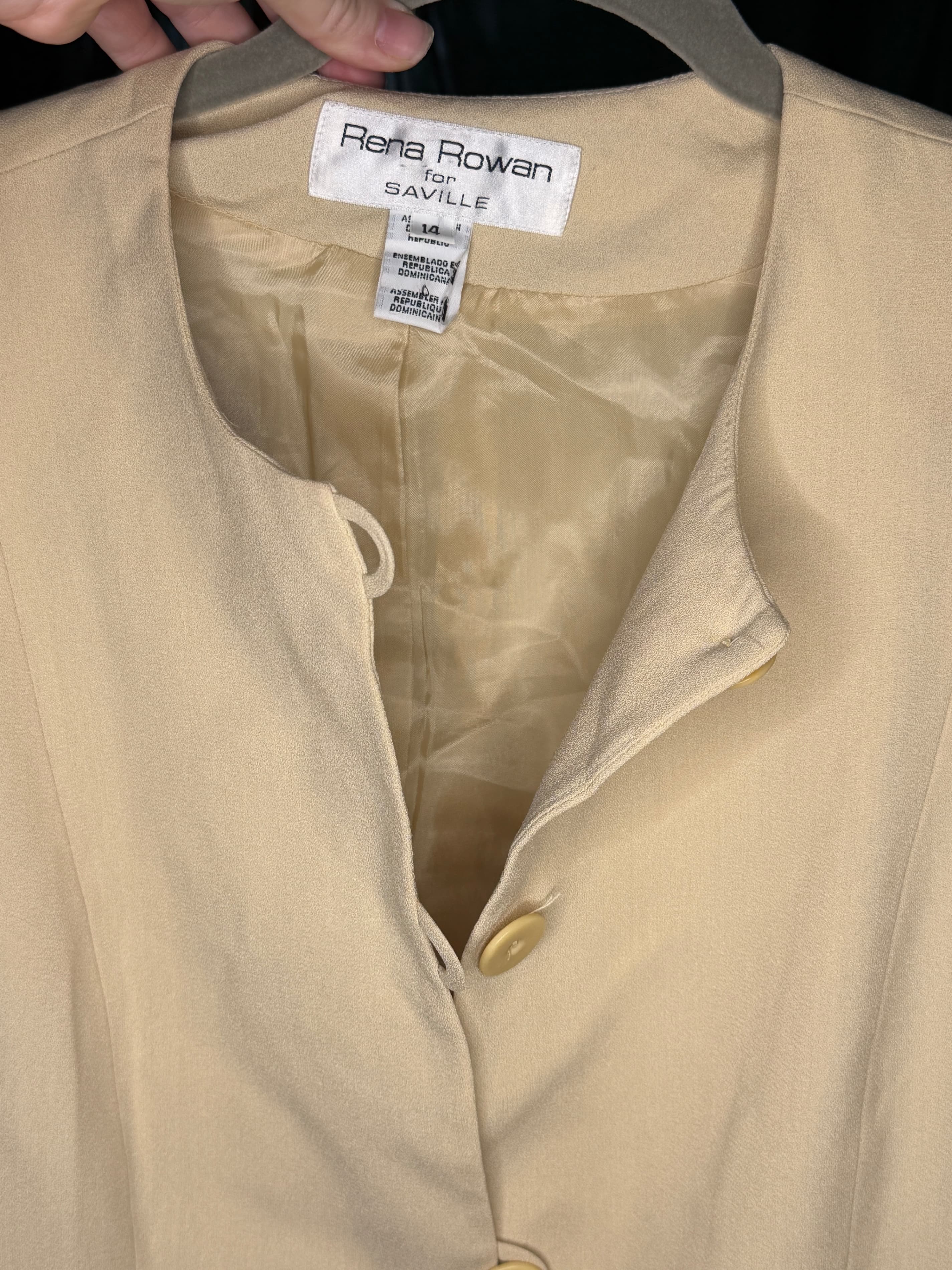 Rena Rowan for Saville Beige Skirt Suit Set (Size 12 / 14) - Thumbnail 5