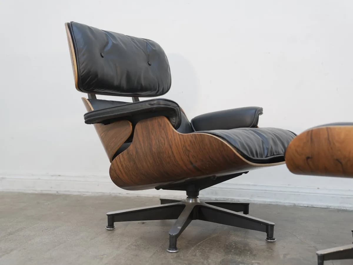 Eames Lounge Chair and Ottoman - Thumbnail 7