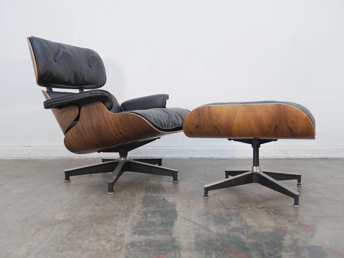 Eames Lounge Chair and Ottoman - Thumbnail 9