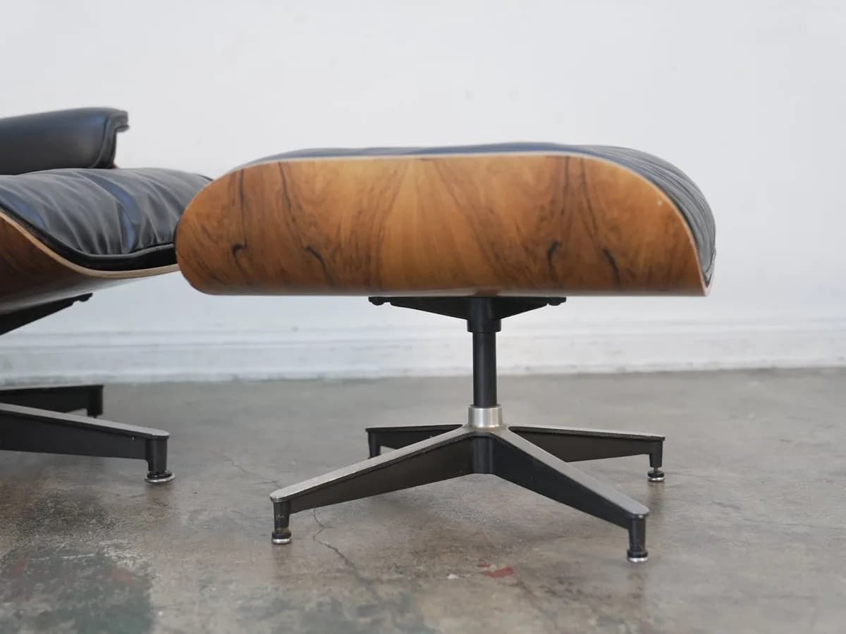 Eames Lounge Chair and Ottoman - Thumbnail 8
