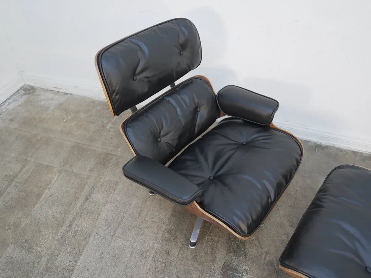 Eames Lounge Chair and Ottoman - Thumbnail 11