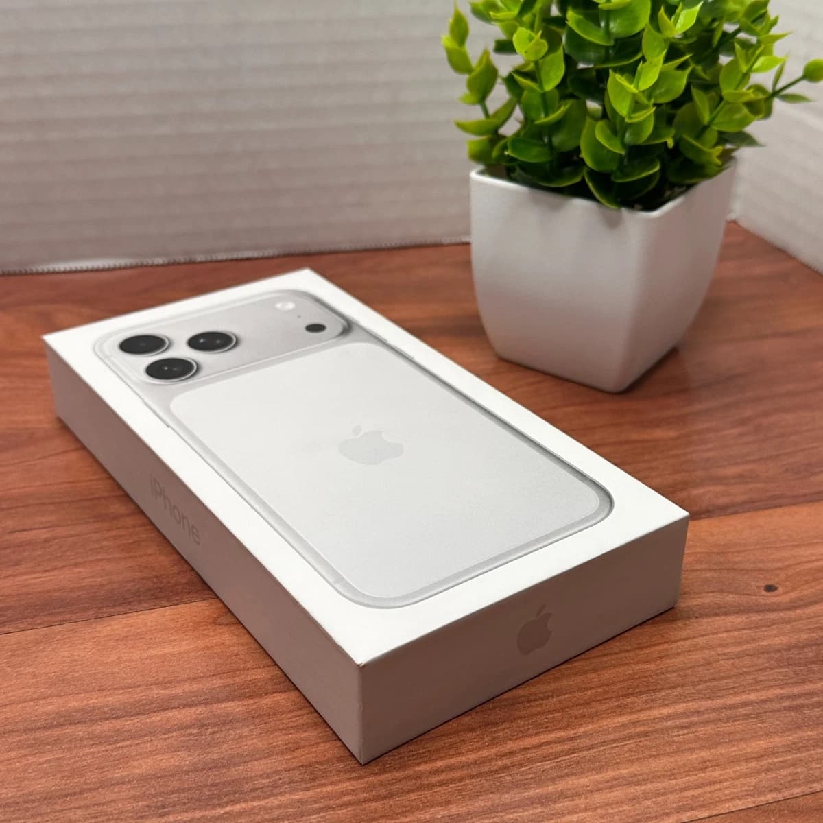 Apple iPhone 17 pro max - Thumbnail 3