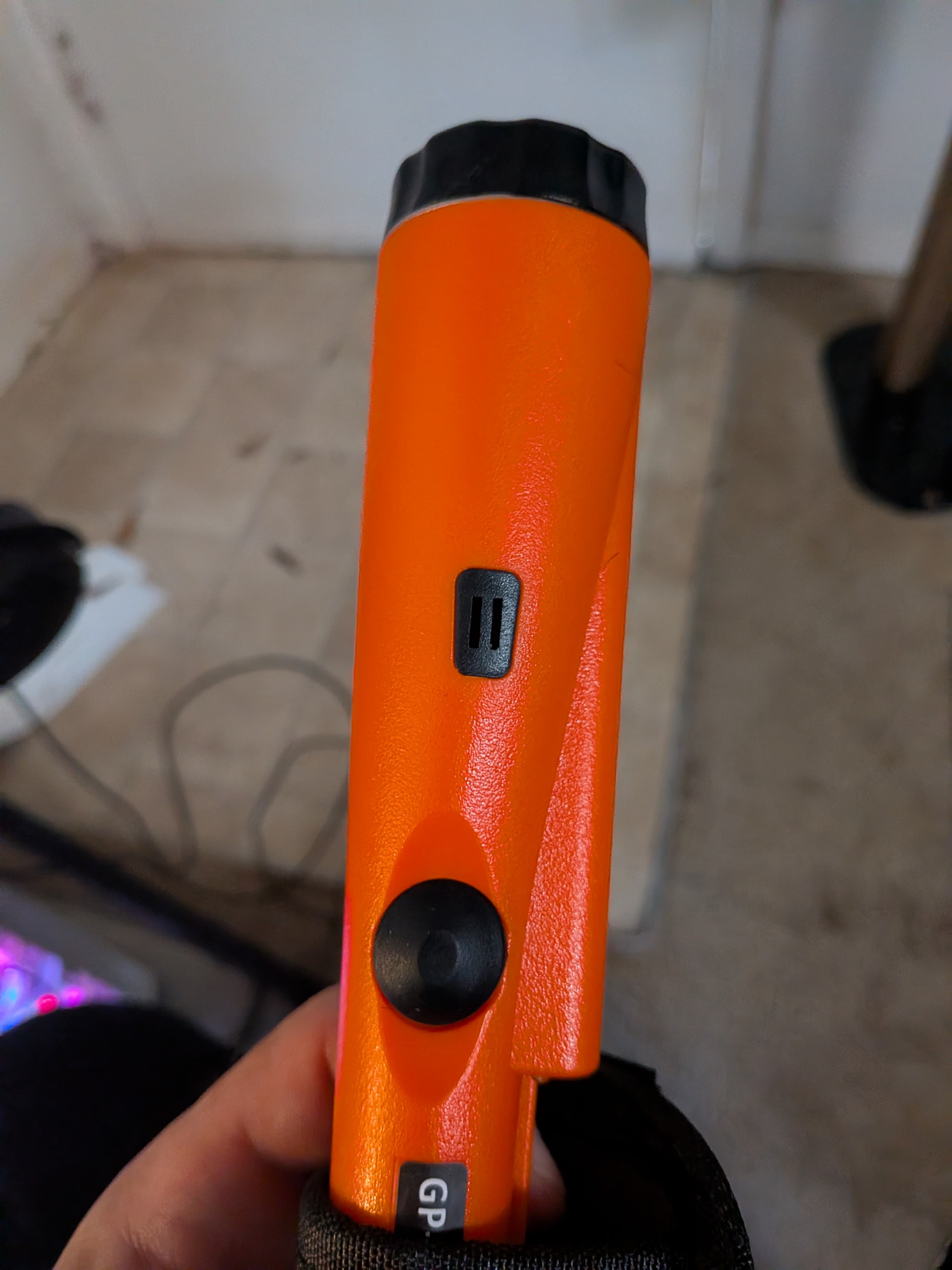 Metal Detector - Thumbnail 3