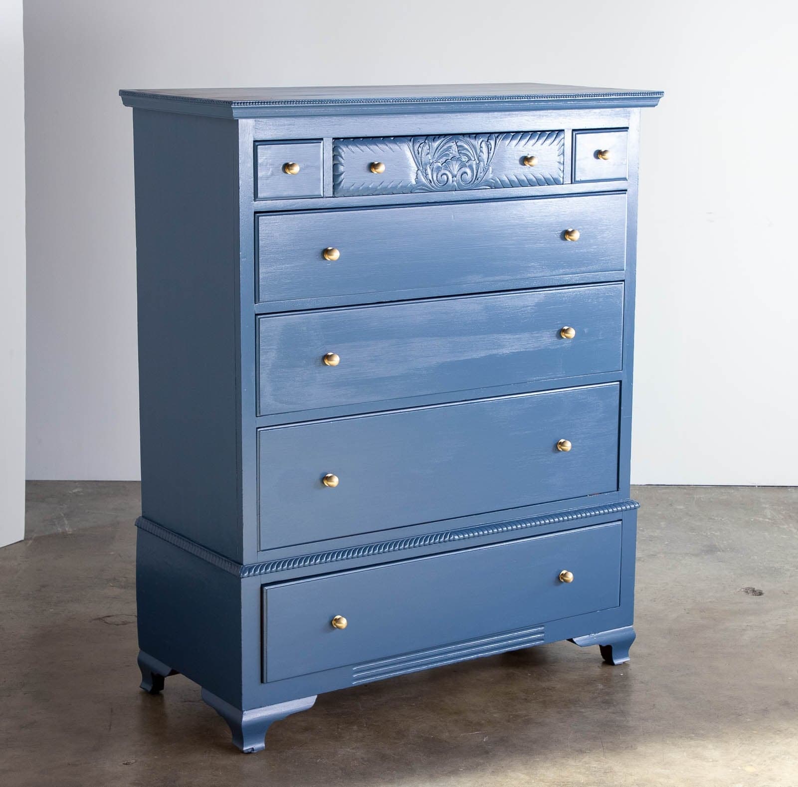 Painted Vintage Dresser w/ 7 Drawers (Farrow and Ball Paint) - Thumbnail 2