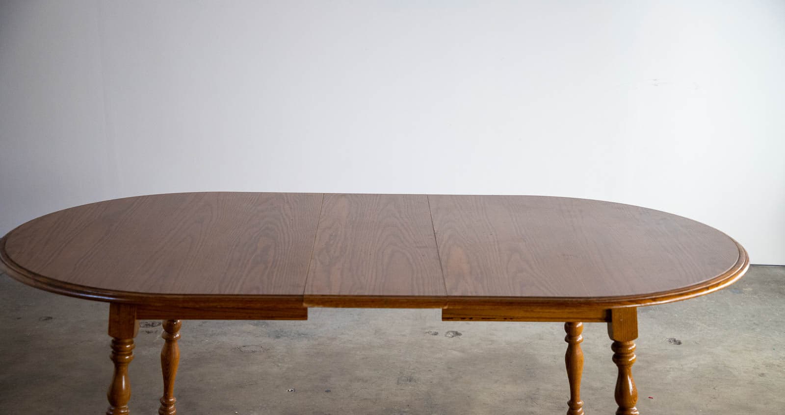 Oak Dining Table w/ Leaf  + 4 Chairs - Thumbnail 6