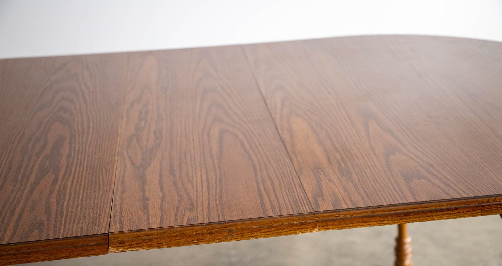 Oak Dining Table w/ Leaf  + 4 Chairs - Thumbnail 7