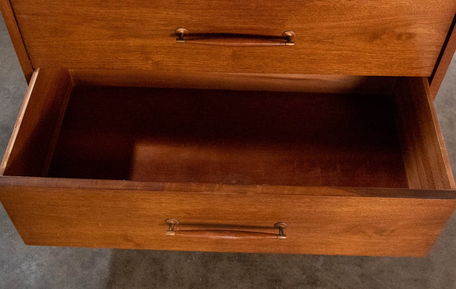 Scandinavian Wood Dresser w/ 5 Drawers - Thumbnail 6