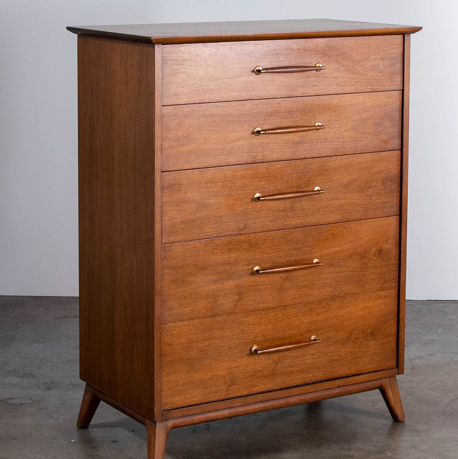 Scandinavian Wood Dresser w/ 5 Drawers