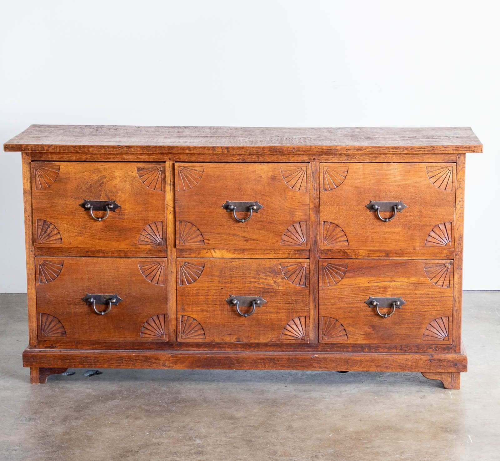 Solid Wood Sideboard / Dresser w/ 6 Drawers