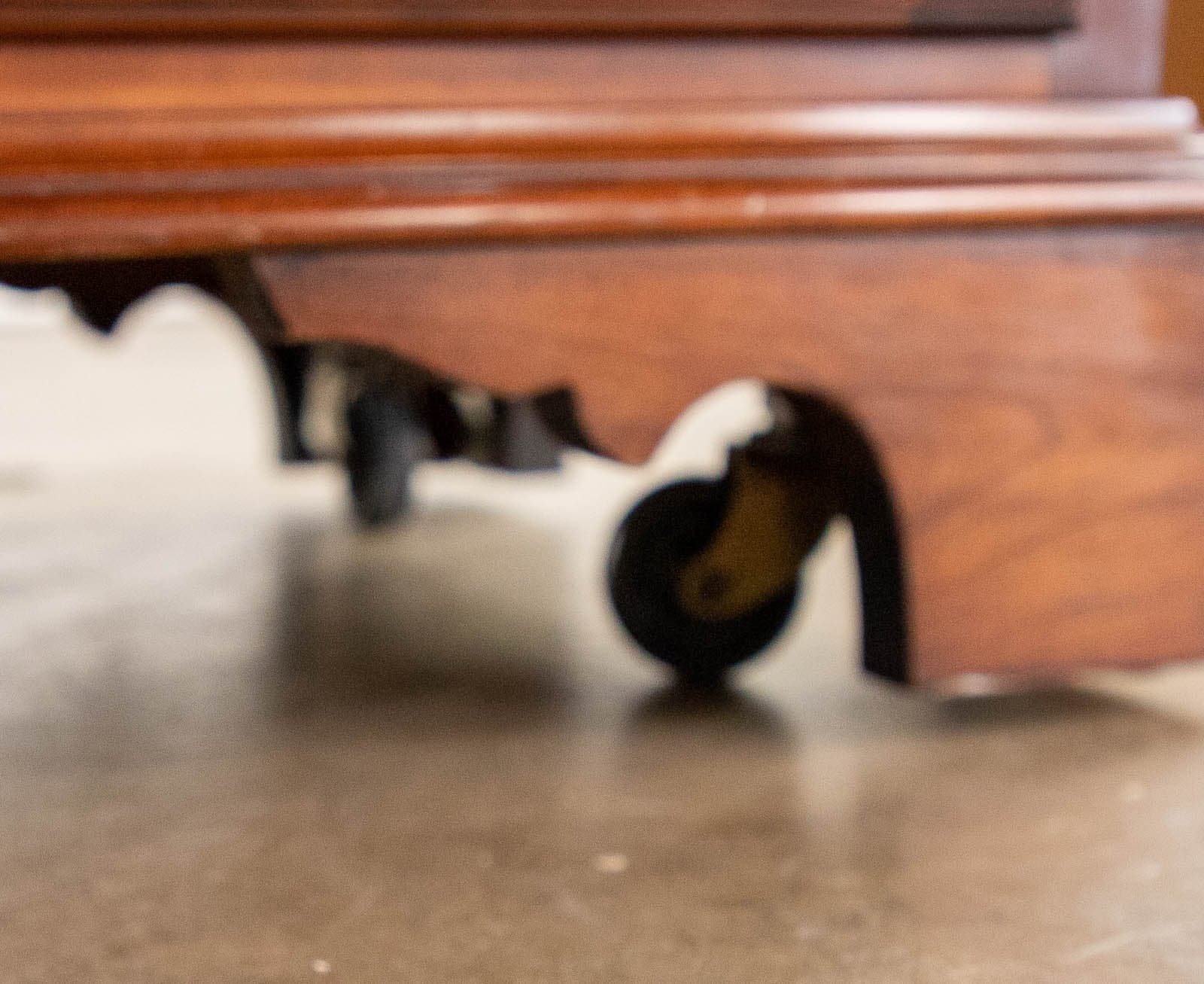 Statton Trutype Americana Cherry Flip Top Server Sideboard - Thumbnail 10