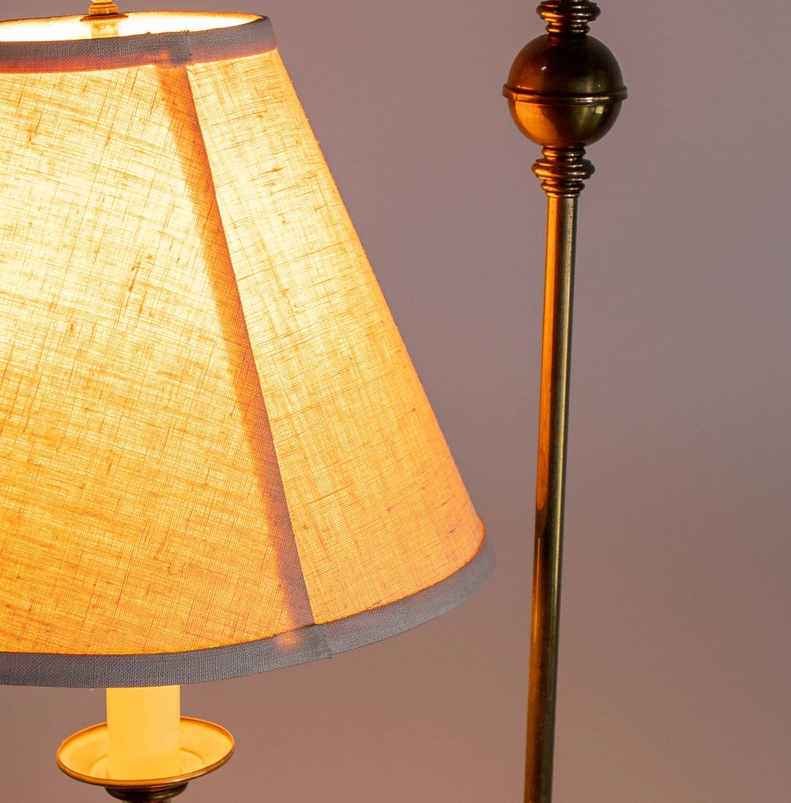 Vintage Floor Lamp with faux tortoise shell base - Thumbnail 7