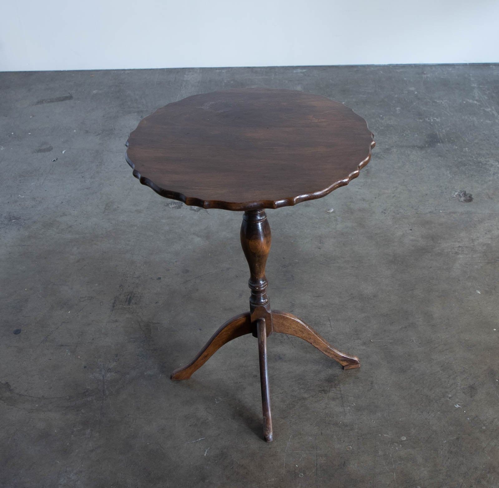 Vintage English Side Table with Scalloped Edge, Tilt Top - Thumbnail 7