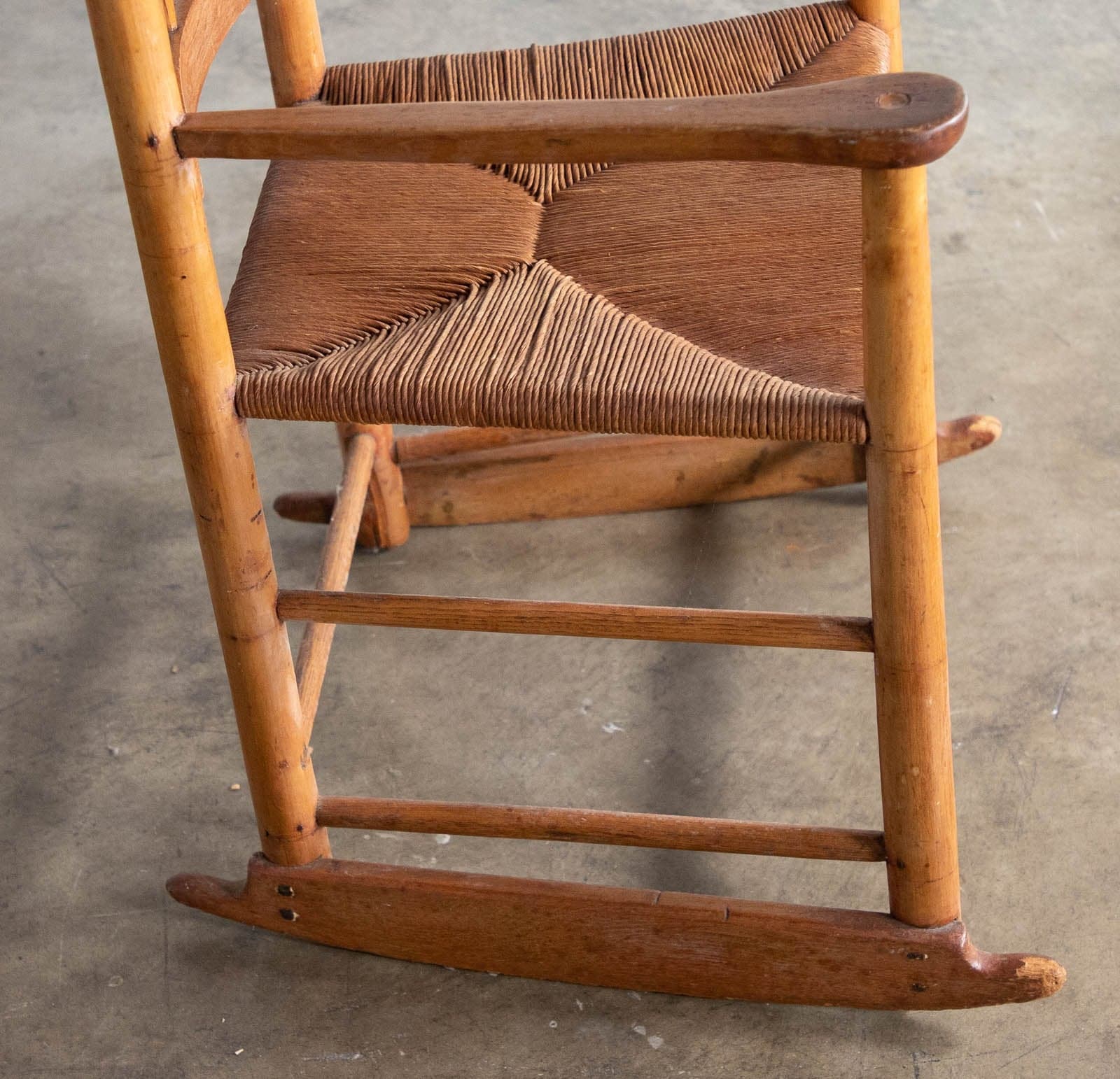 Vintage Wood Rocking Chair with Original Rush Seat - Thumbnail 6