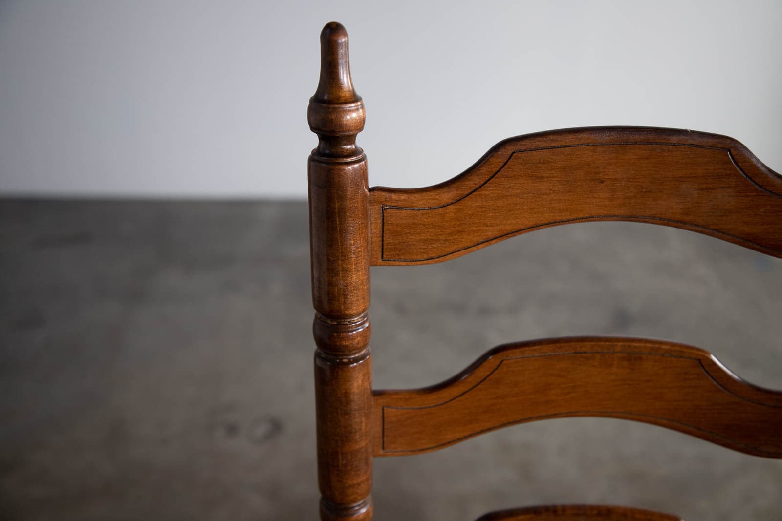 Vintage Ladderback Dining Side Chair with Rush Seat, Set of 4 - Thumbnail 9