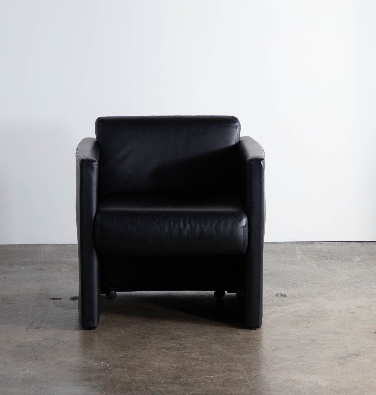 Teknion Seating Vasari Armchairs (Set of 2) - Thumbnail 5