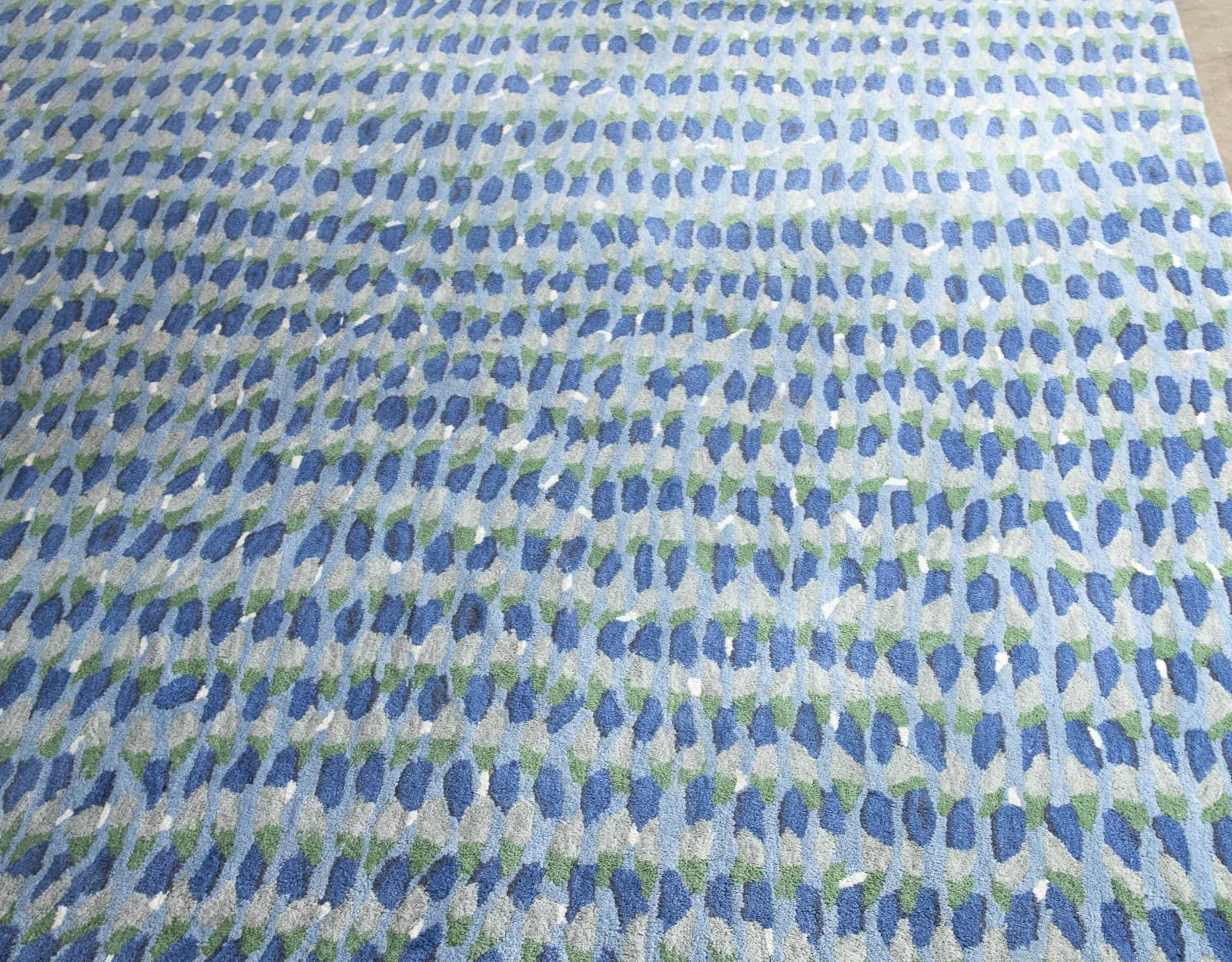 Serena & Lily Painter's Rug, Navy, 8' x 10' - Thumbnail 2