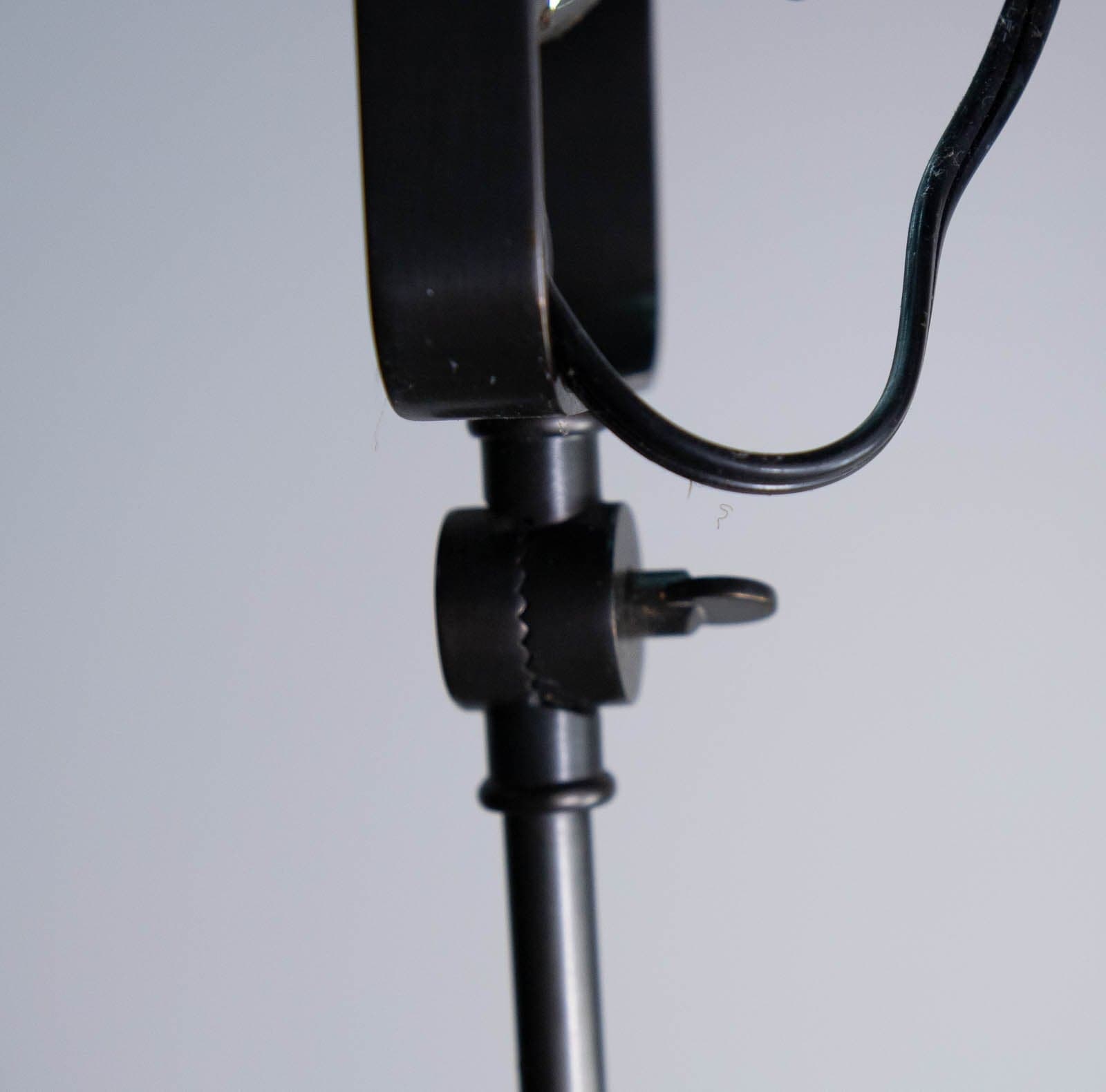 Metal Floor Lamp with Spotlight Shade - Thumbnail 3