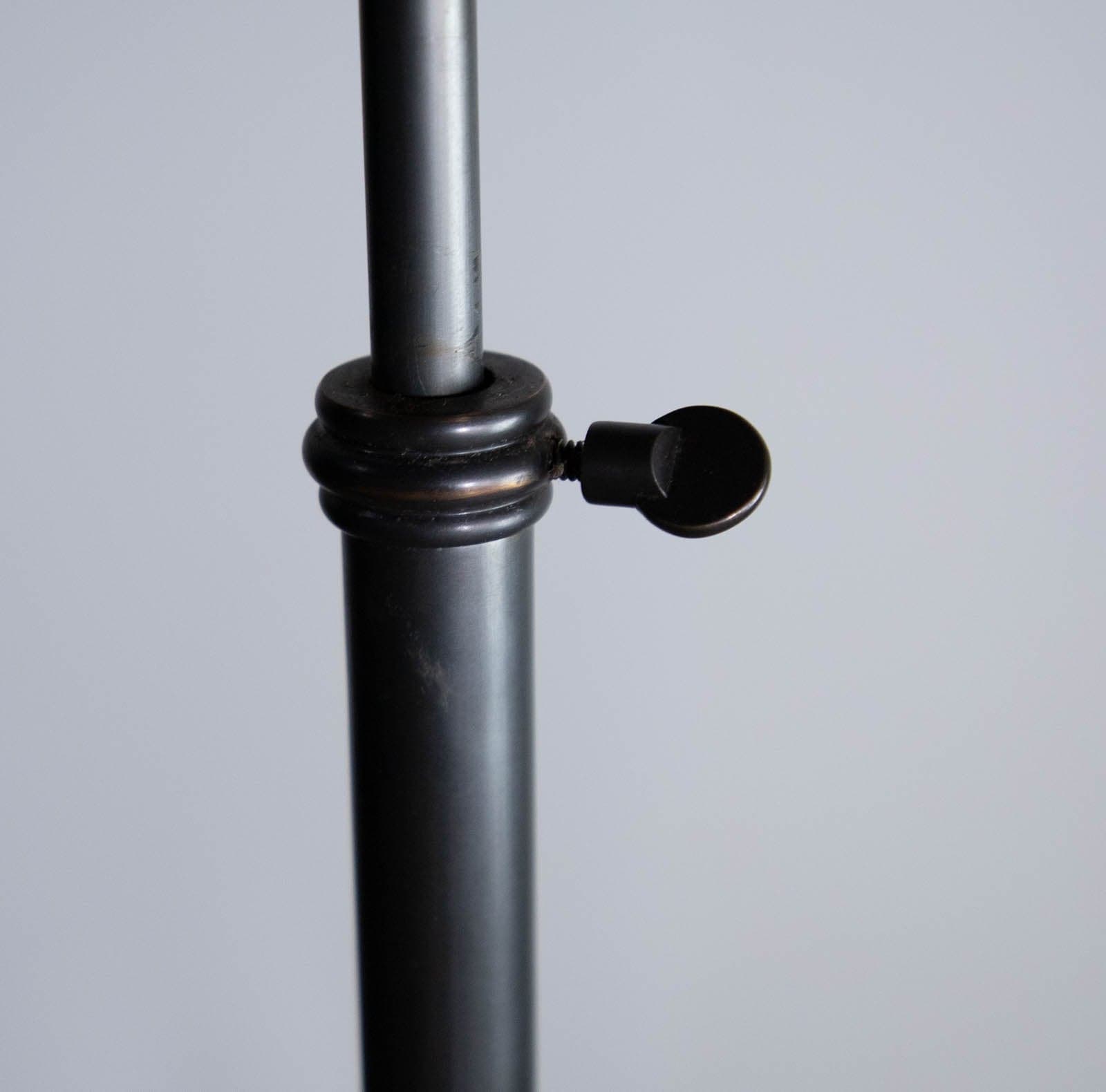 Metal Floor Lamp with Spotlight Shade - Thumbnail 6