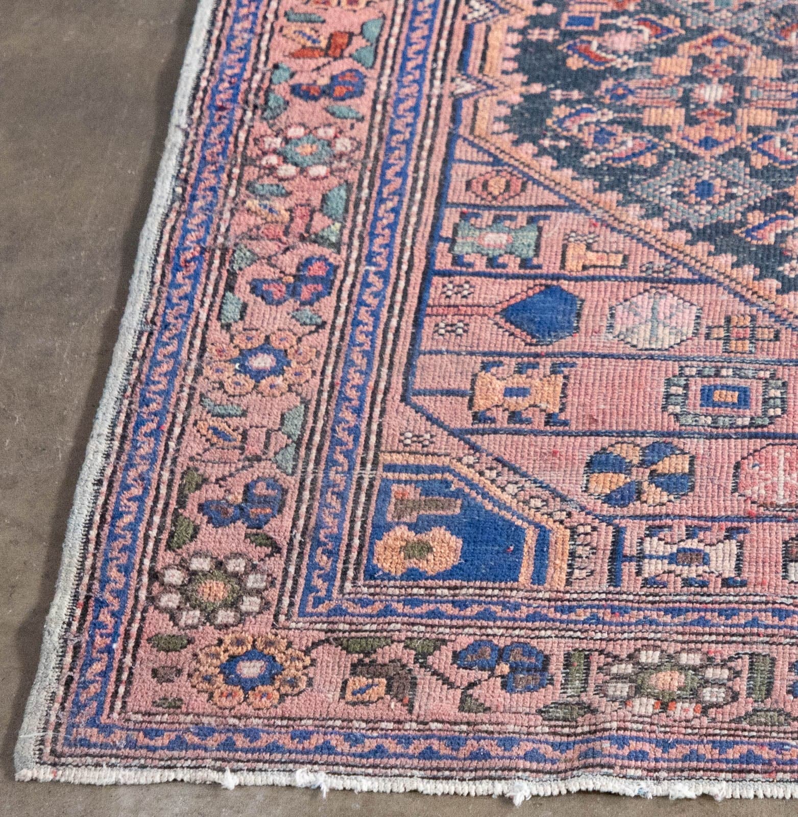 Oriental Area Rug, Naturally Distressed, 50" x 77" - Thumbnail 3