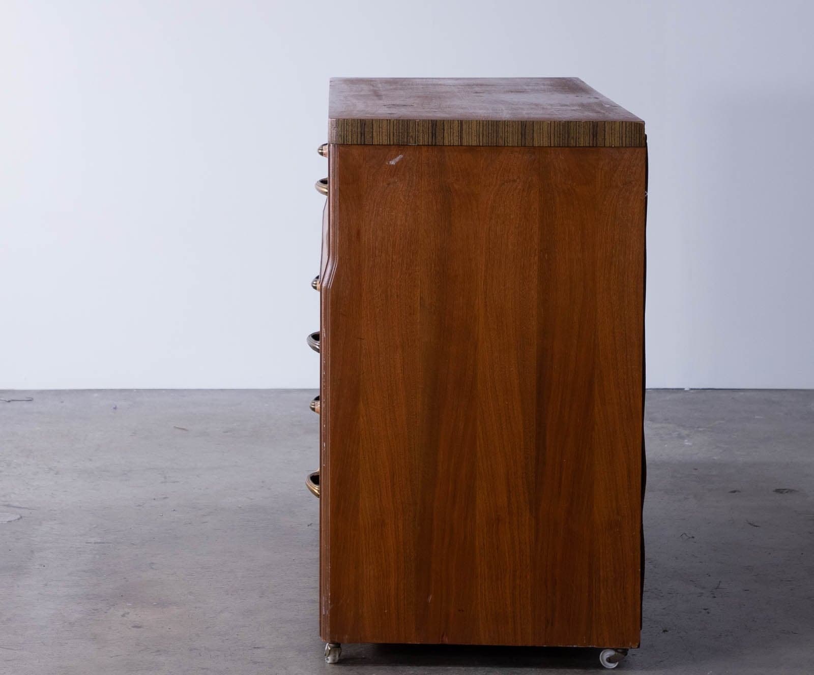 Vintage Dresser with Mirror - Thumbnail 5