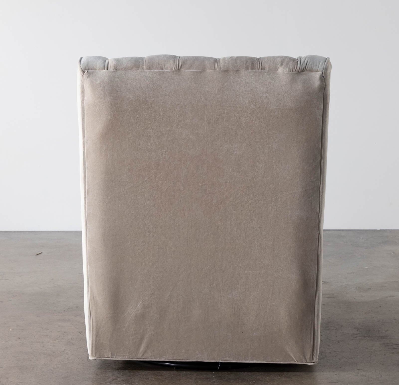 Upholstered Tufted Rocking Chair - Thumbnail 5