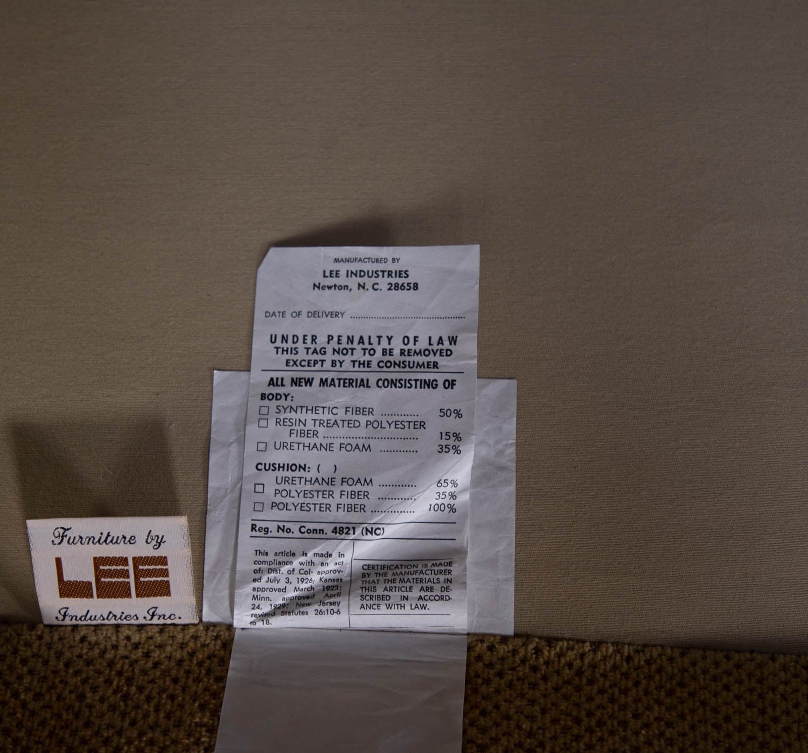 Upholstered Chaise Lounge with Arms - Thumbnail 7