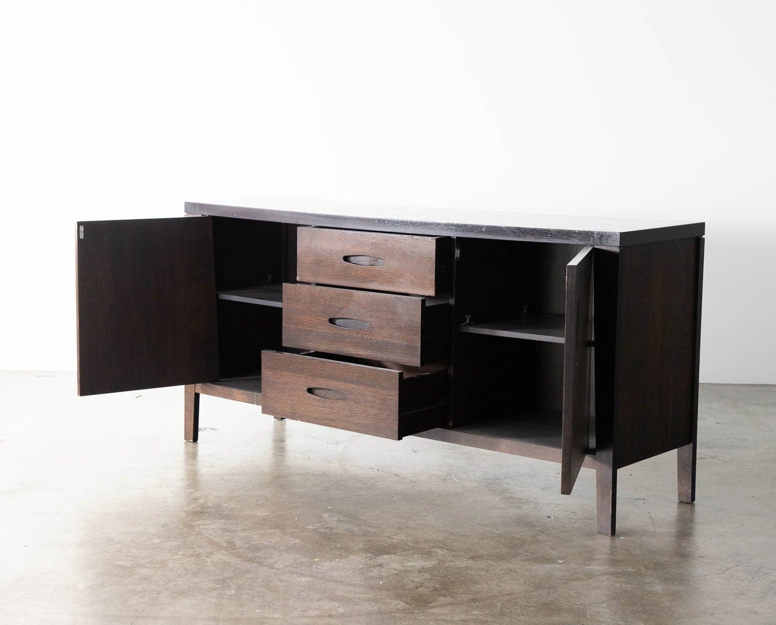 Media Console w/ 3 Drawers and 2 Cabinets - Thumbnail 6