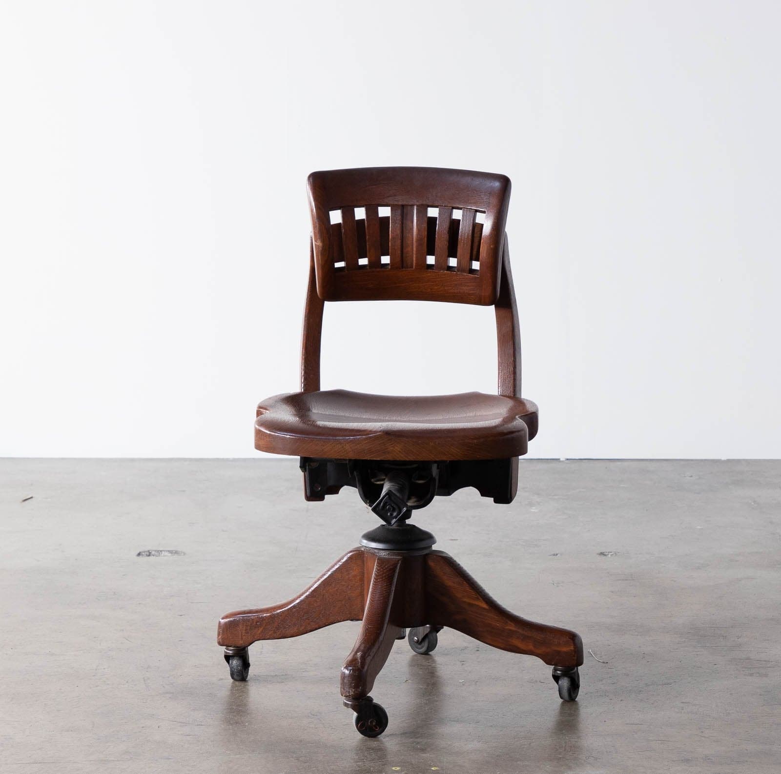 Vintage Oak Rolling Chair with spring-back recline - Thumbnail 2