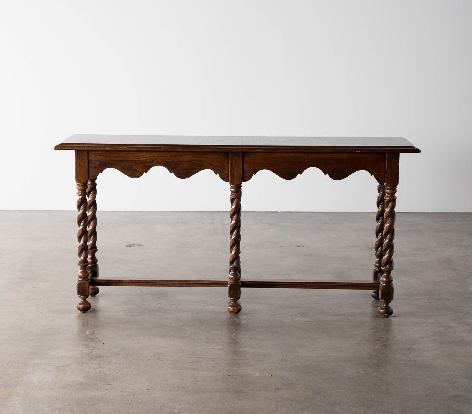 Vintage Console Table with Scalloped Trim and Barley Twist Legs - Thumbnail 5