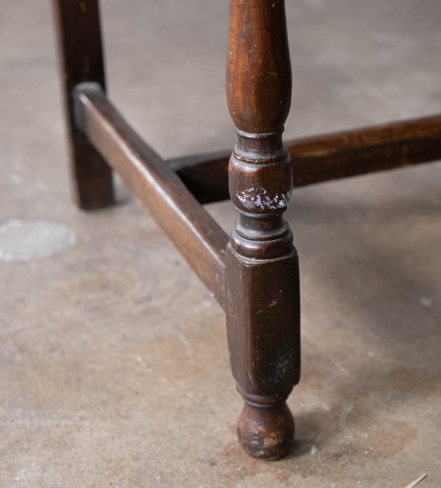 Vintage Wood Side Table with 2 Drawers - Thumbnail 9