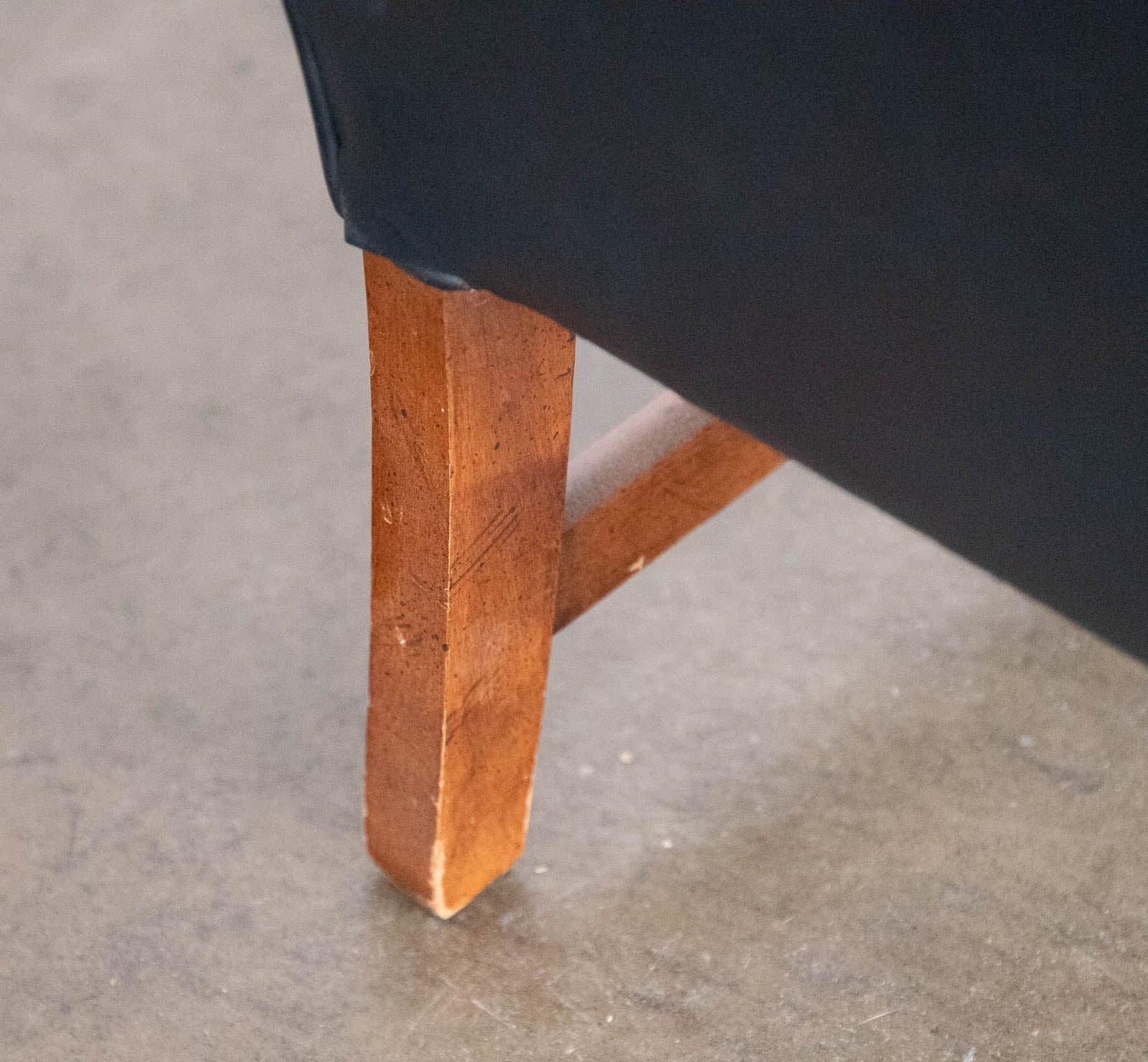 Vintage English Georgian Wingback Chair, Dark Blue Leather - Thumbnail 8