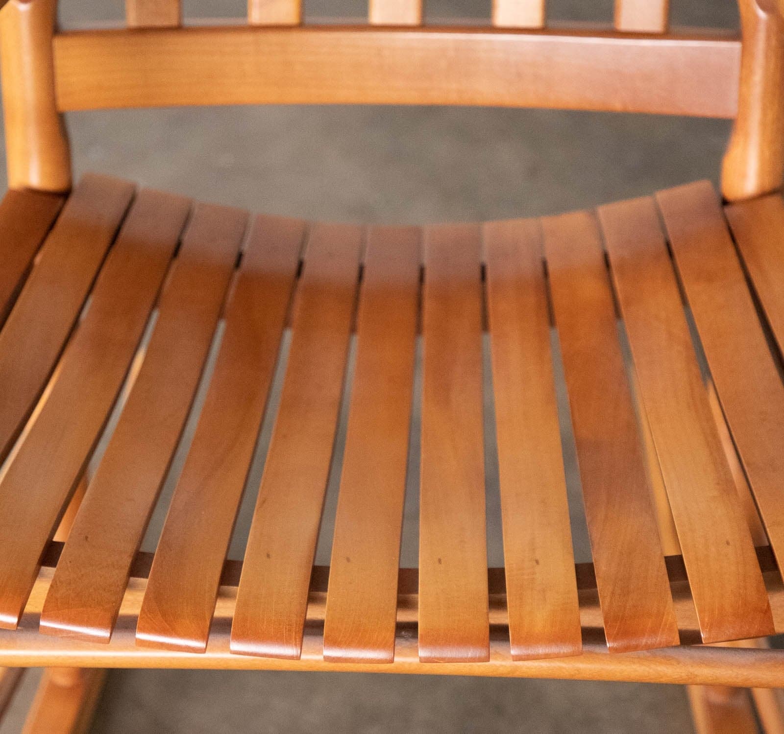 Traditional Teak Rocking Chair - Thumbnail 4