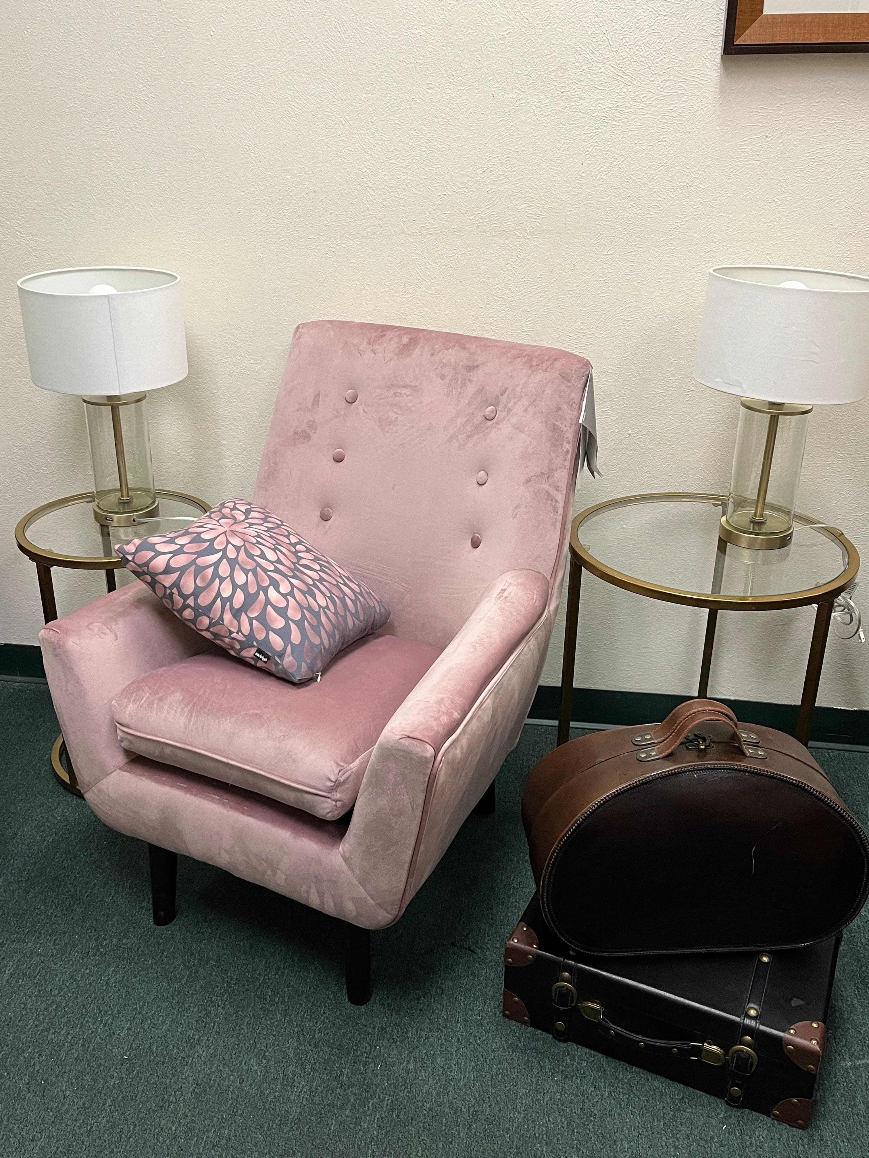 Zossen Accent Chair - Thumbnail 2