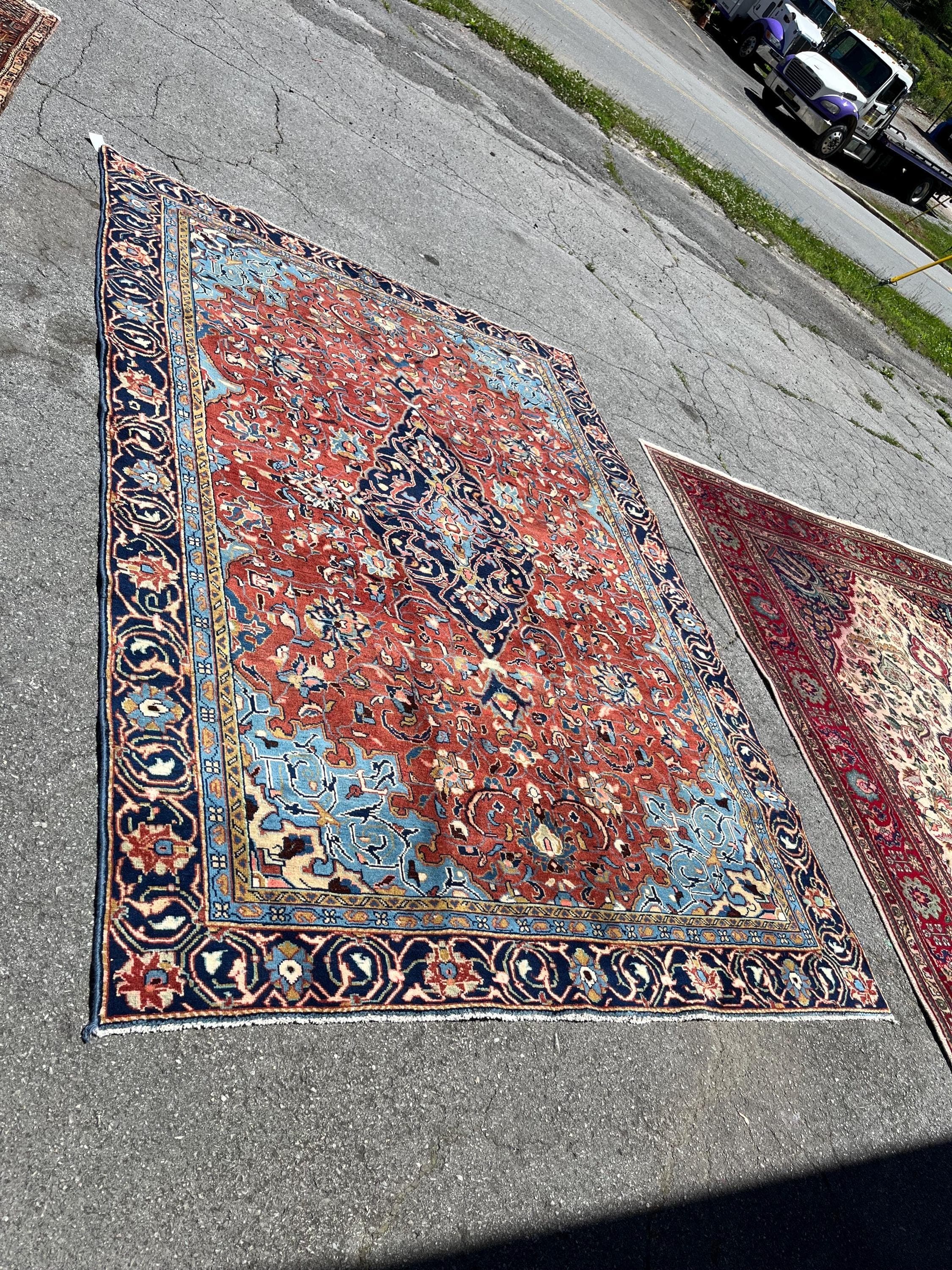 Handmade Veese Wool Rug - Thumbnail 3